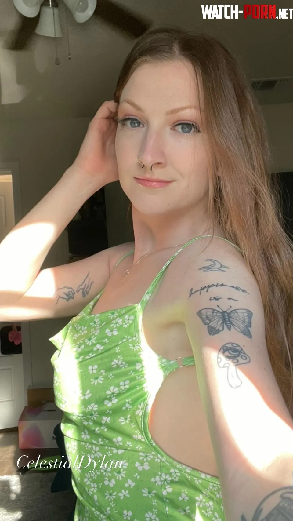 Shaking my shamrocks by Celestial_Capricorn