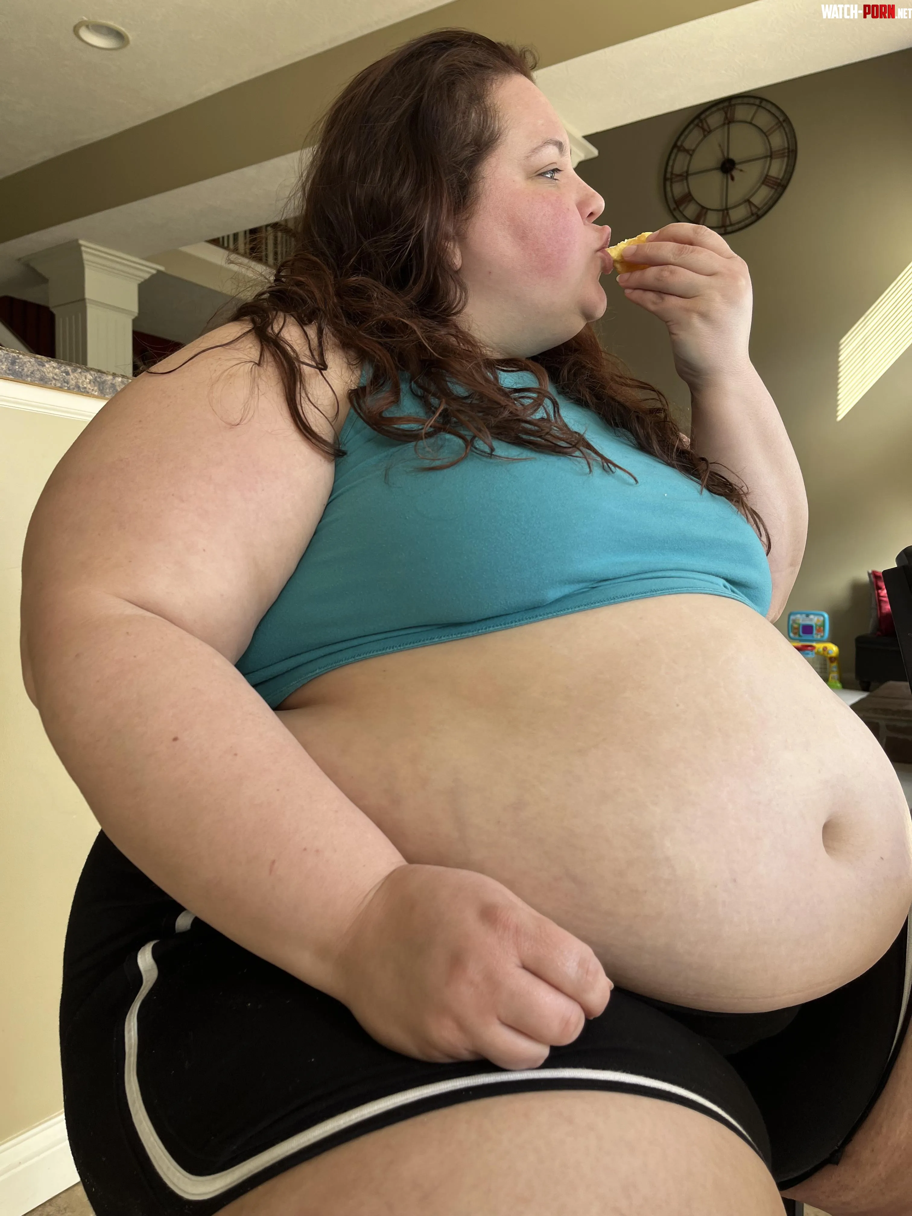 Chinese got my belly feeling 🥵🥵 by Knxo42