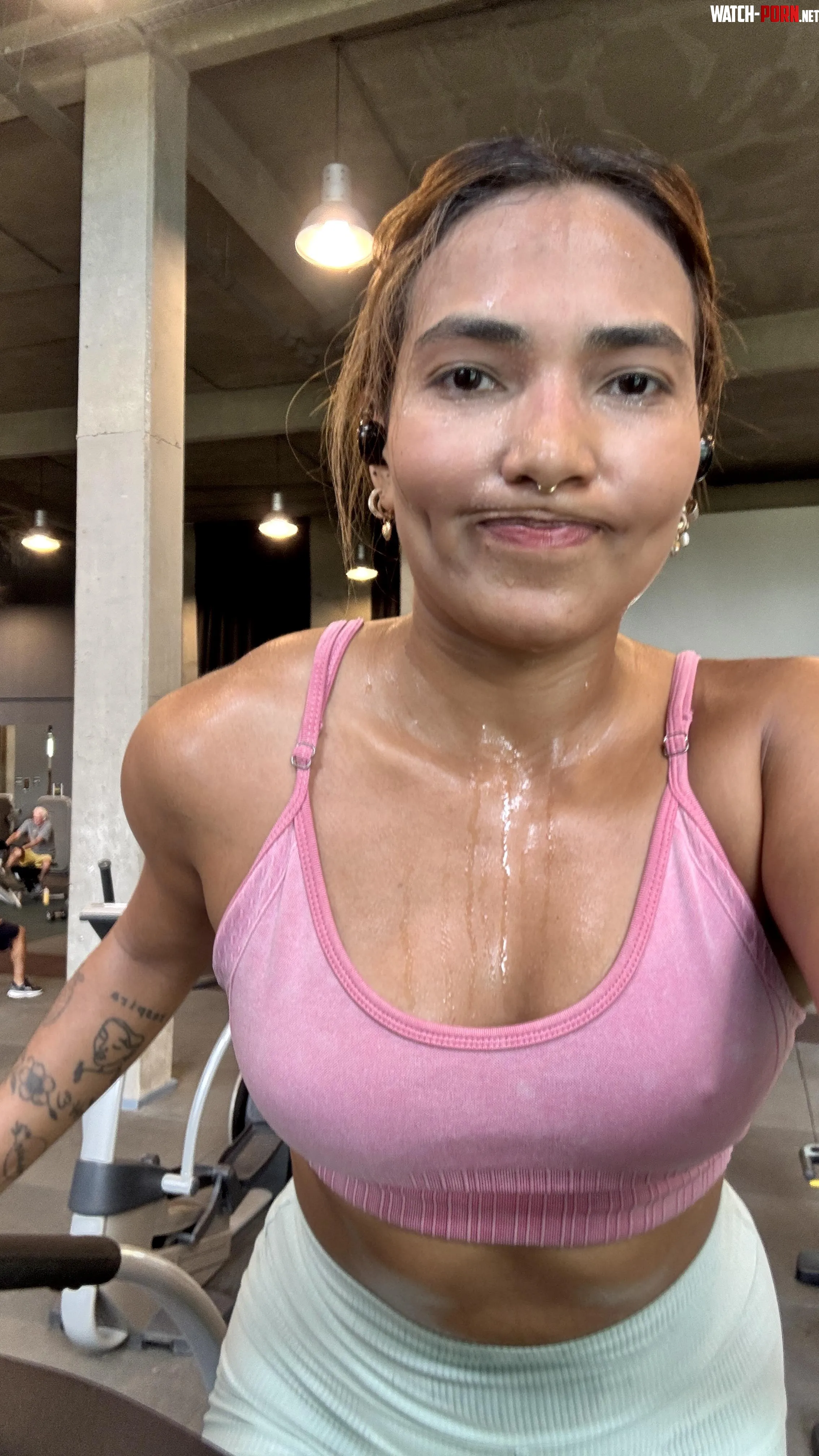 I don't know if I have to be naked to be sexy by missbolivar