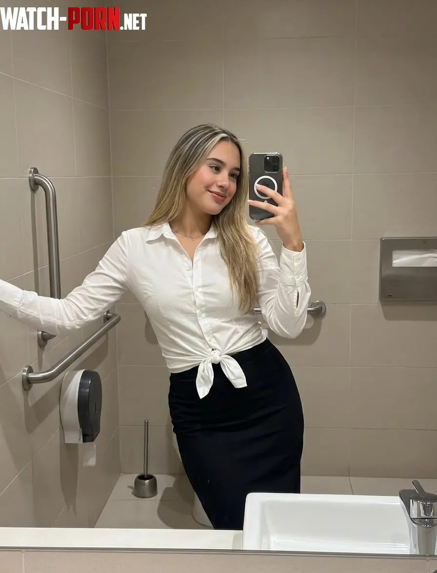 just wanted to say hi and send a smile by SunnyPetalss