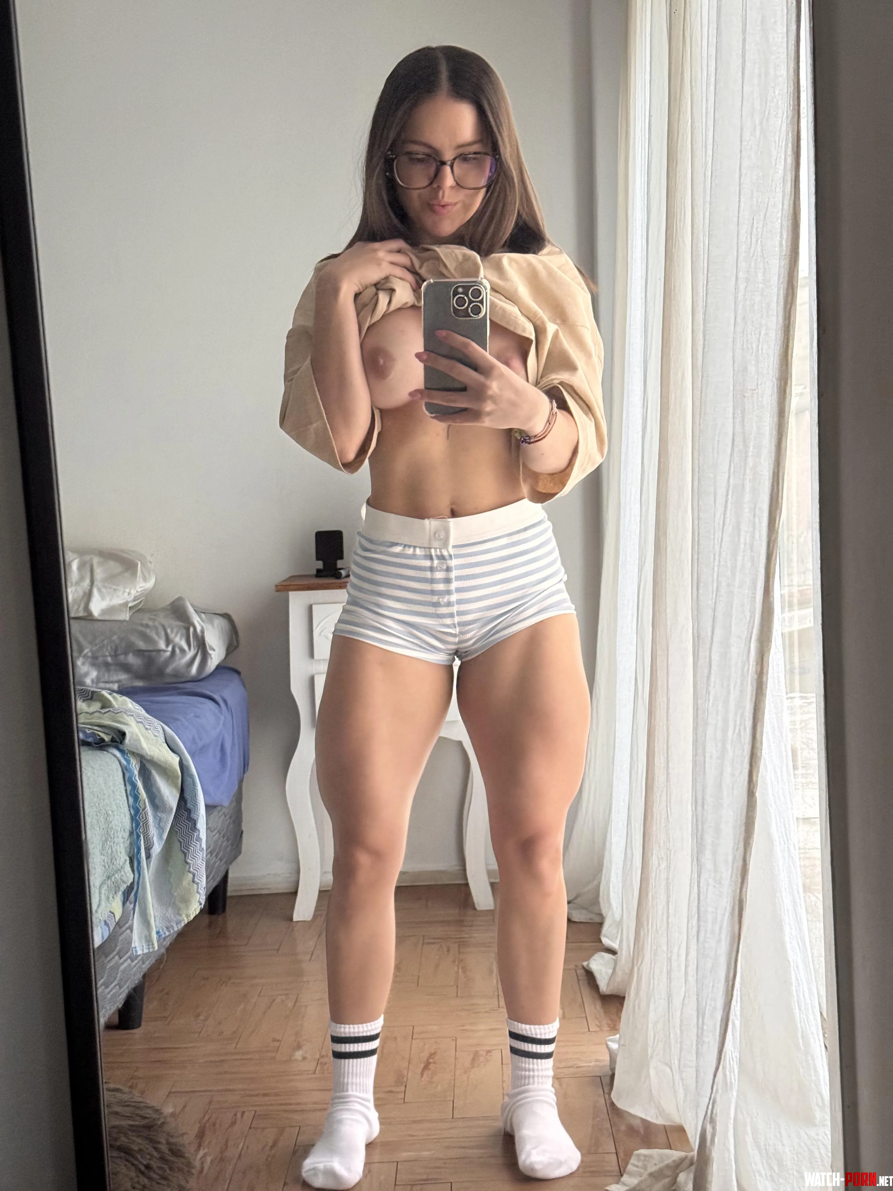 Abs are probably my best feature by mollyfitness