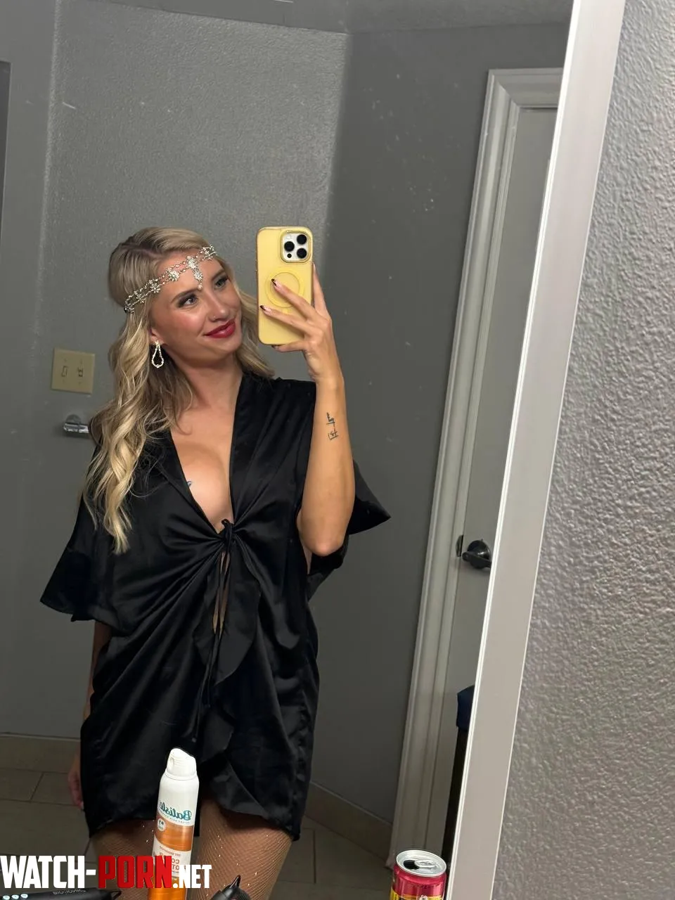 Can a horny girl give you a boner today? by aria_adams