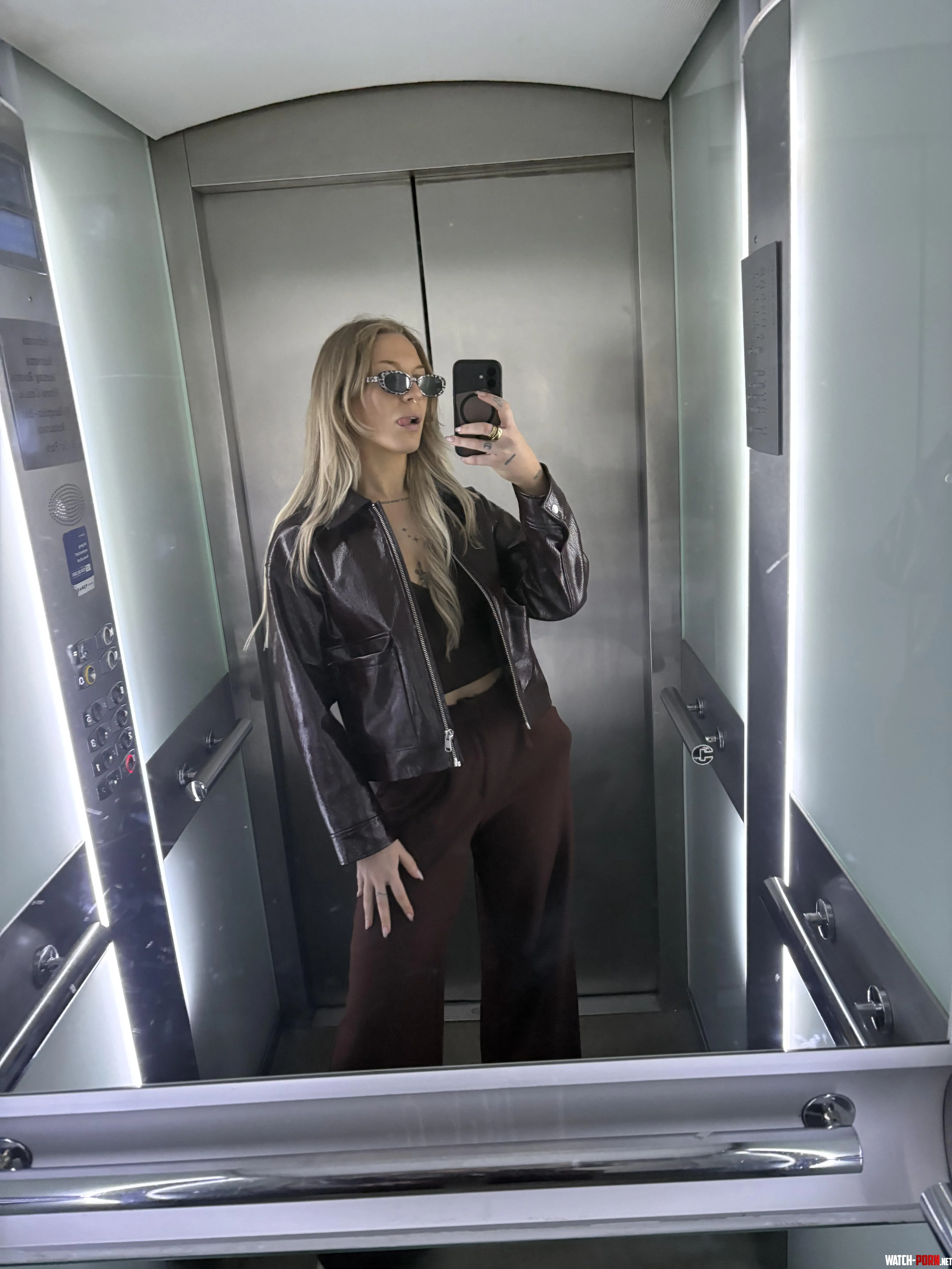 Naked people only or what??? 🫠 by baddieshae