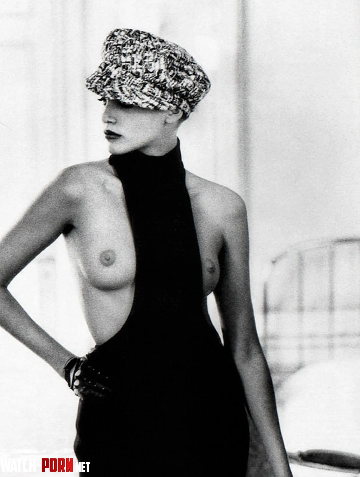 Nadja Auermann | Vogue UK October 1991 | 