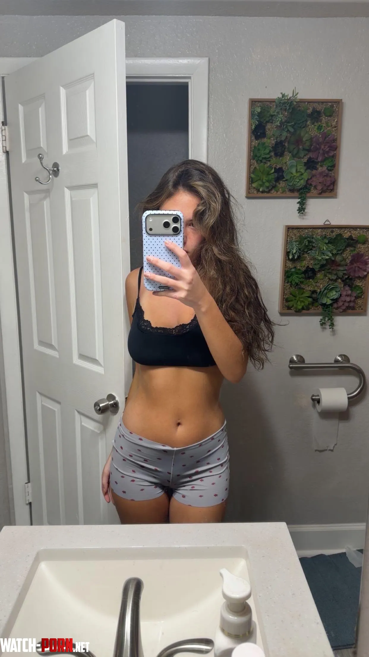 Keep your eyes on the prize ;) by jaxxskie