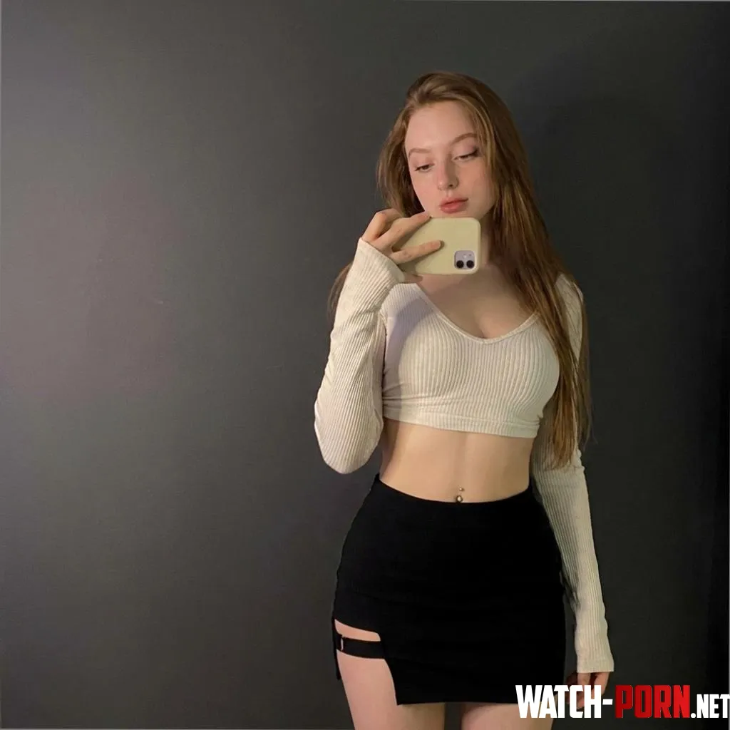 Borrowed a top for last minute going out plans by _xCherryWaves