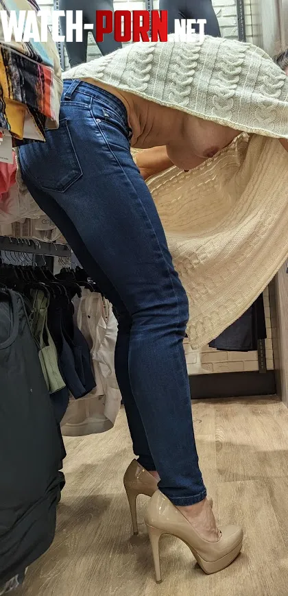 Out shopping with a view by Captain_K5