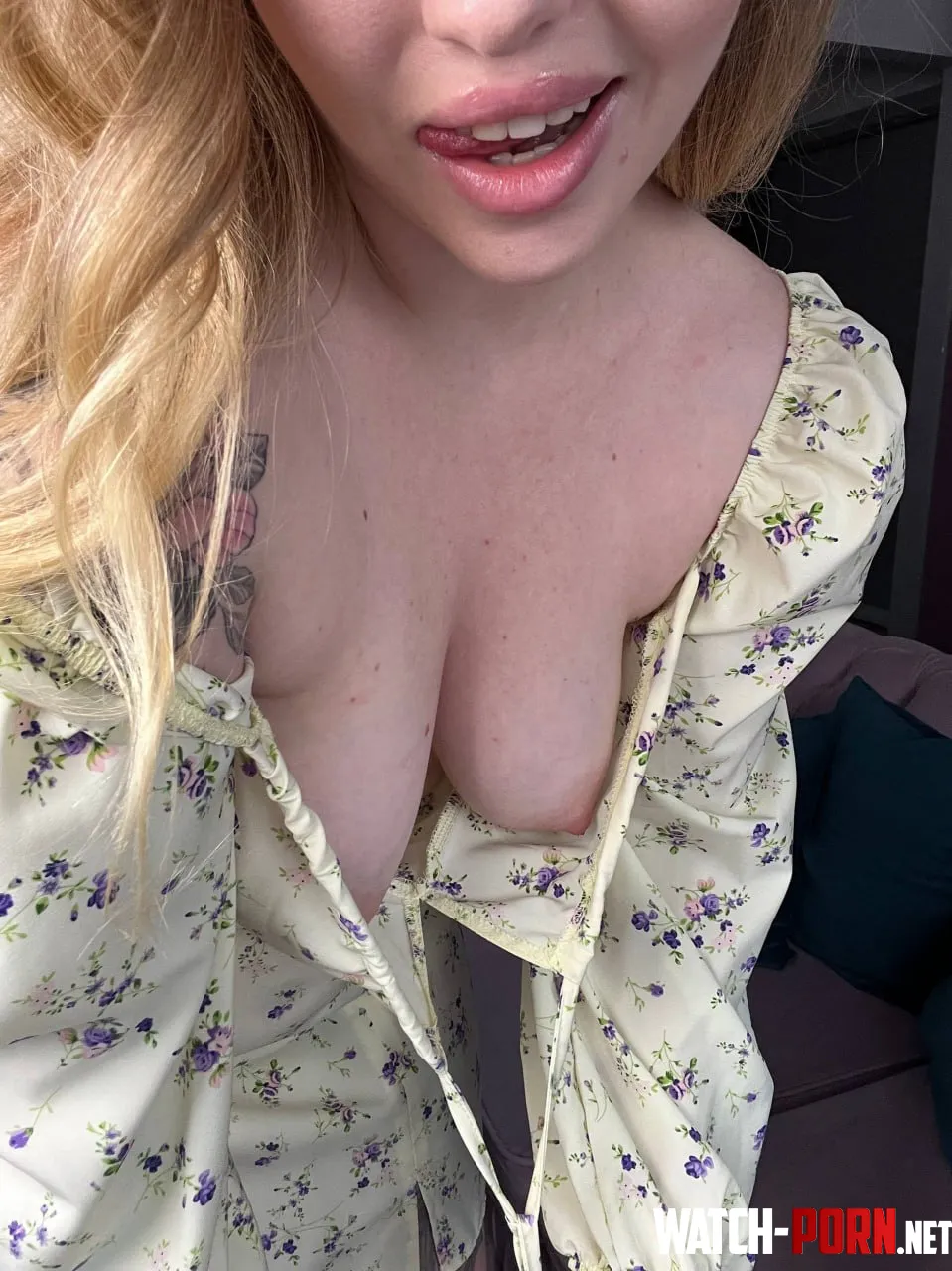 Oops pretend you didn’t see by Hornyben22