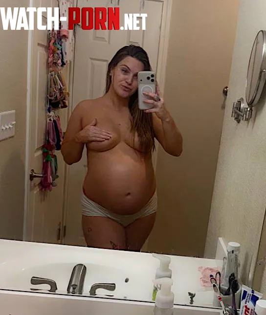 Take a bath with me? by Emmybbyyxo