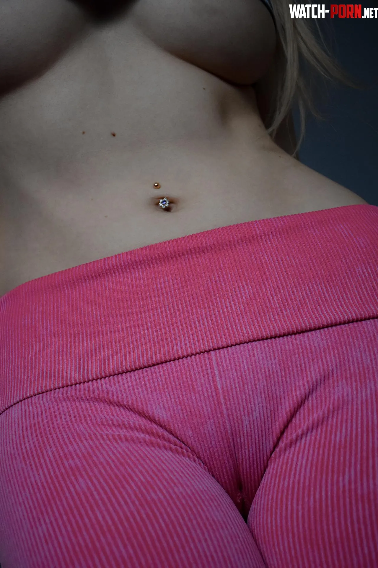 Small underboob peek by buonbella