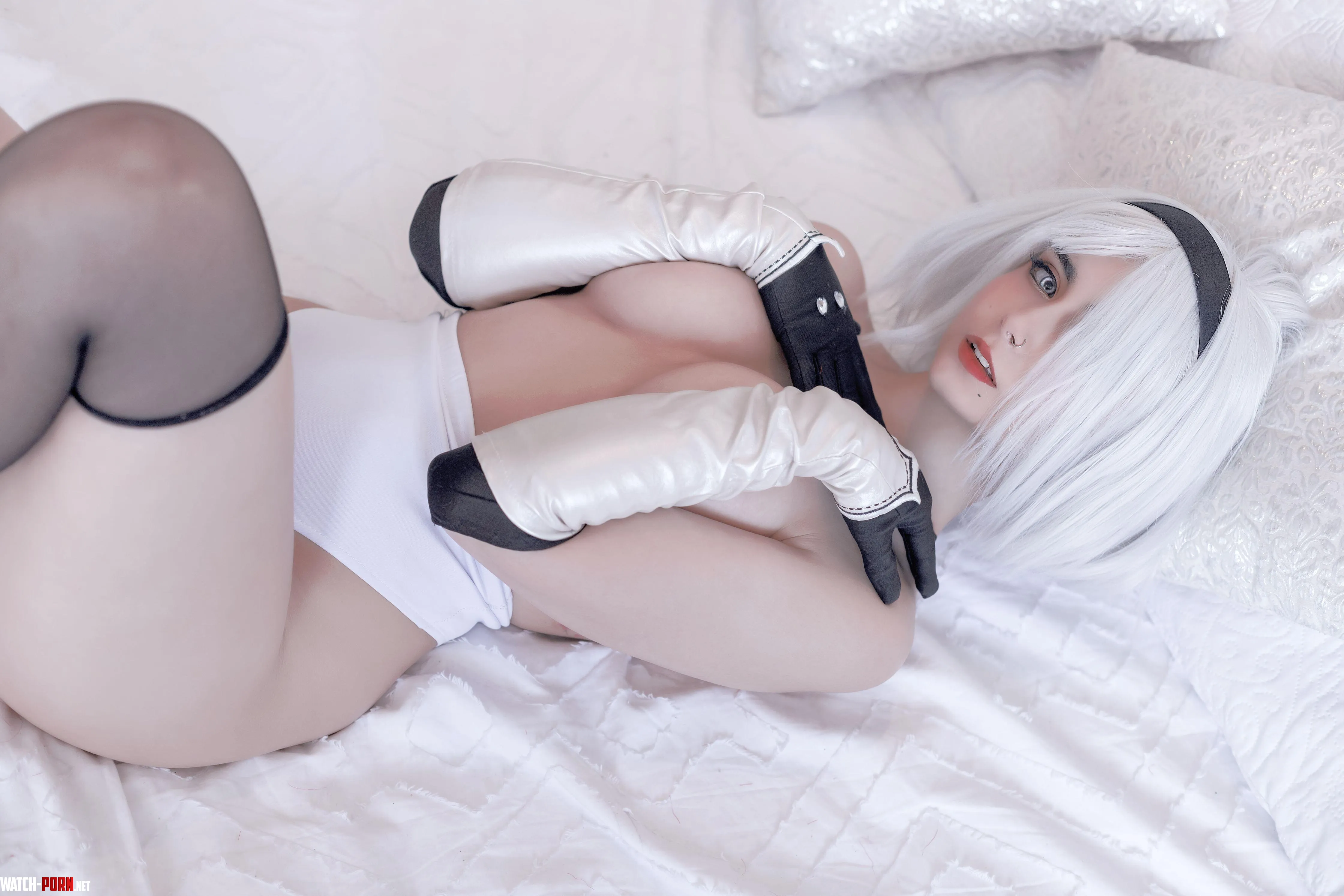 2B is quite horny atm ;) by aloeveraiiskawaii