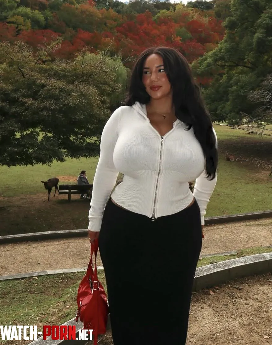 Barely able to zip up by casefromeug