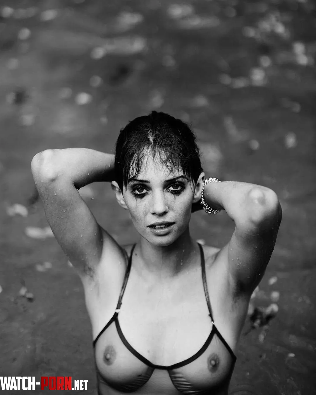 Maya Hawke by chennaipayann