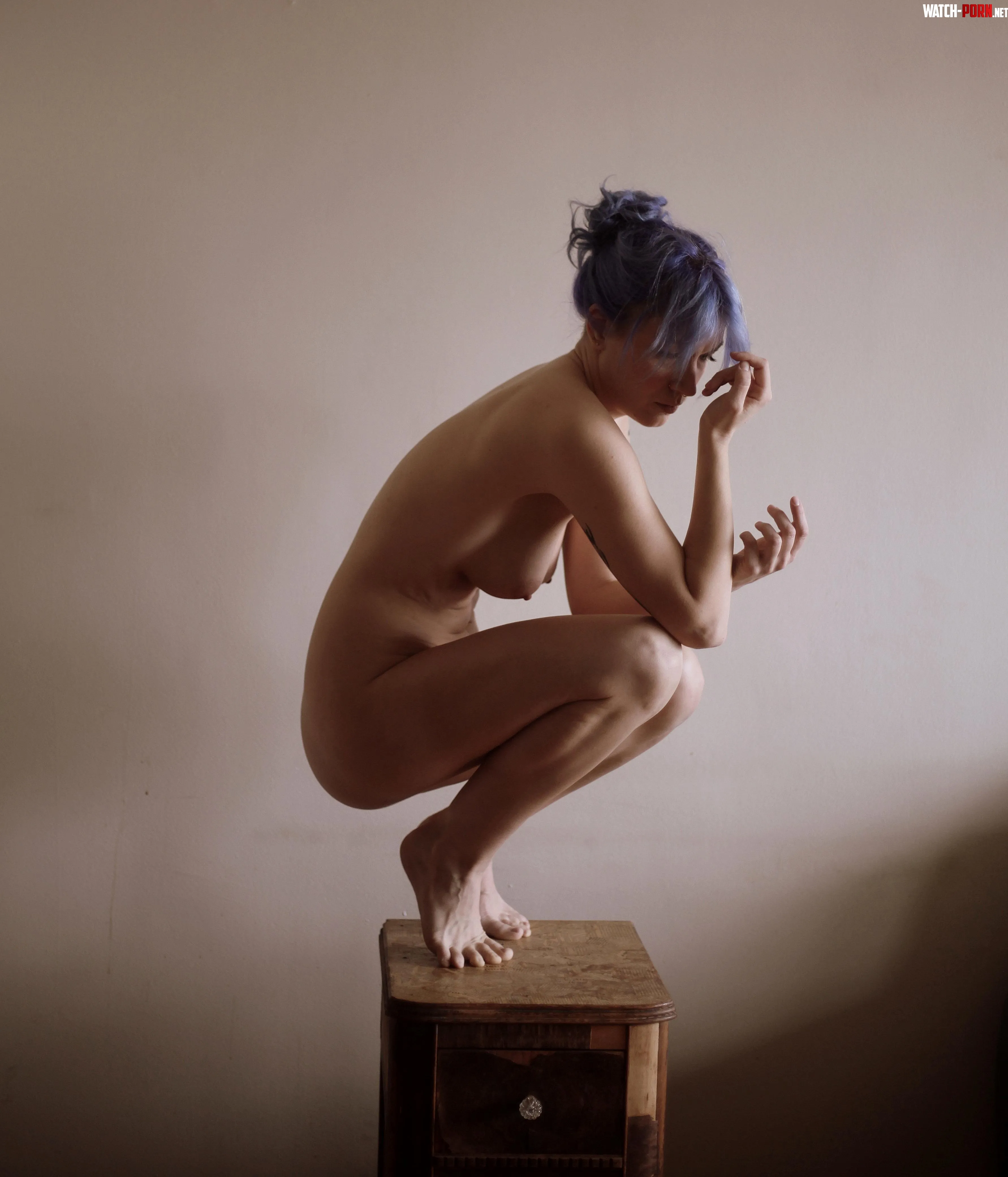 On my toes. by billyporcelaine