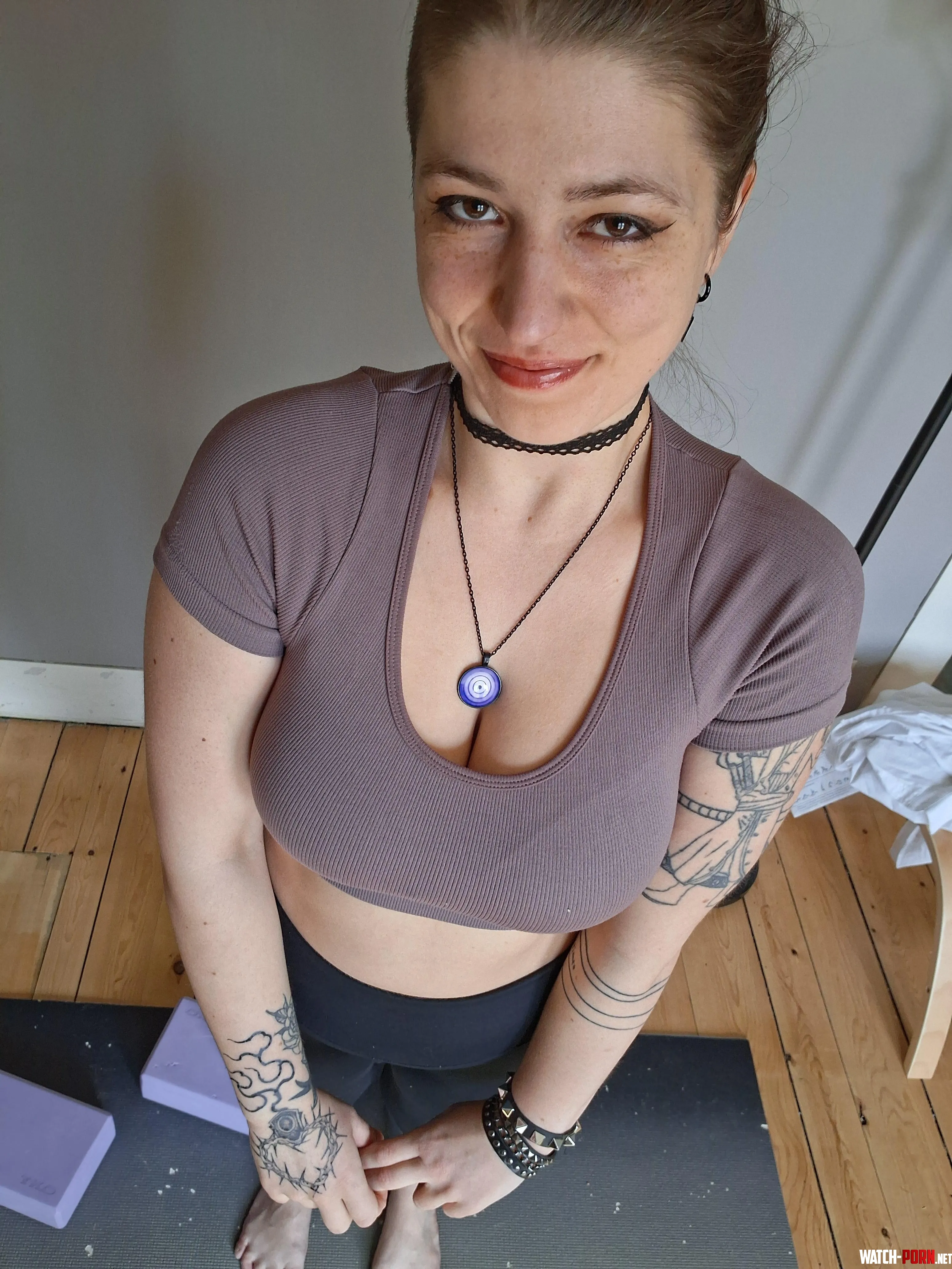 If you're taller than me this is what it looks like when we flirt by inked_emma_honey