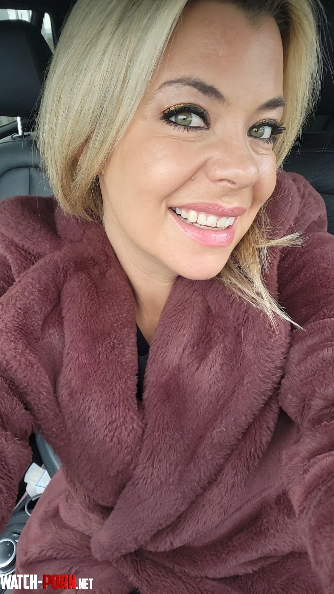 Follow me @francescarose313 by FrankieFiestyMilf