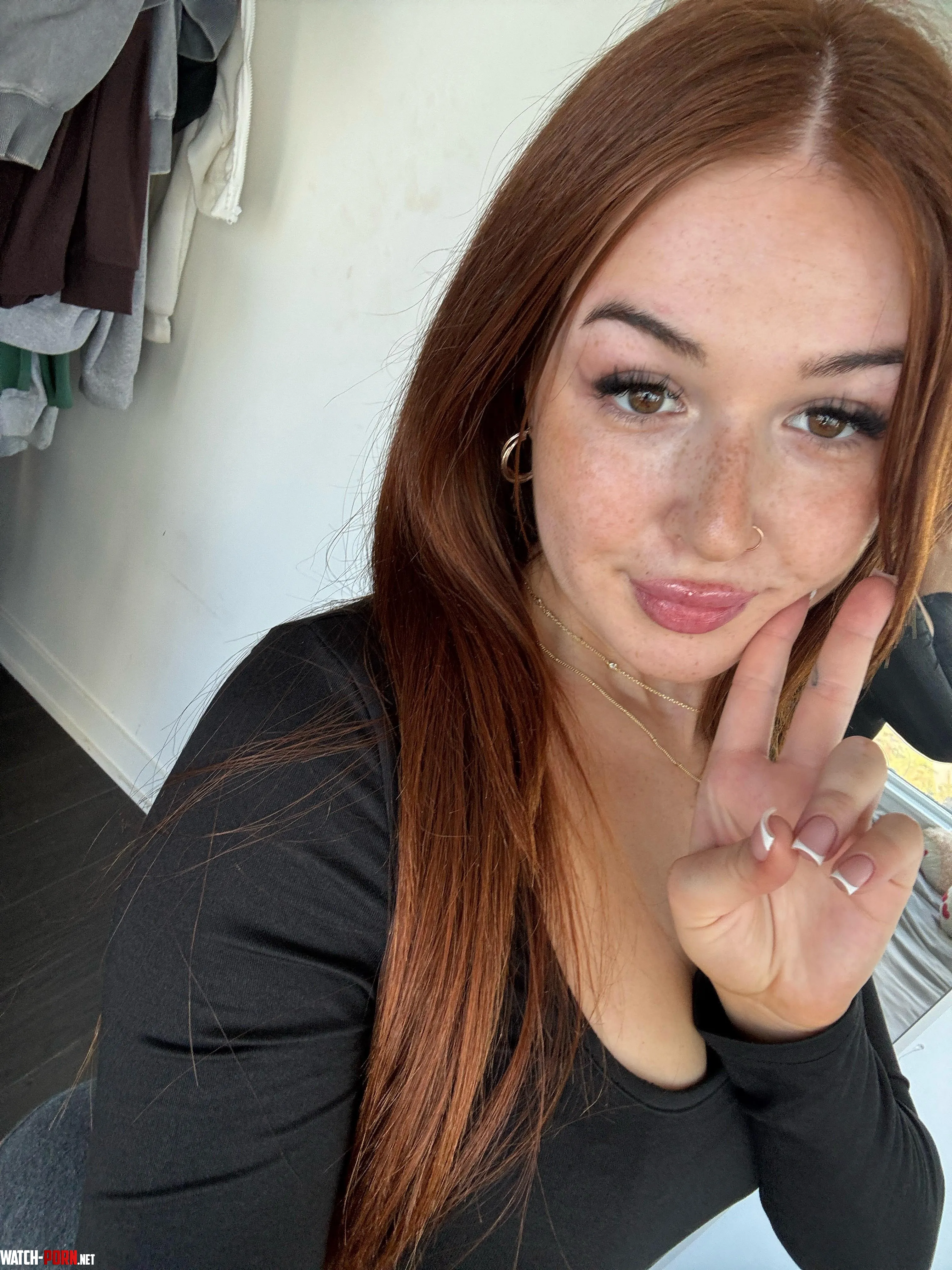 pouty dick sucking lips😈 by iluvmaryjanebb