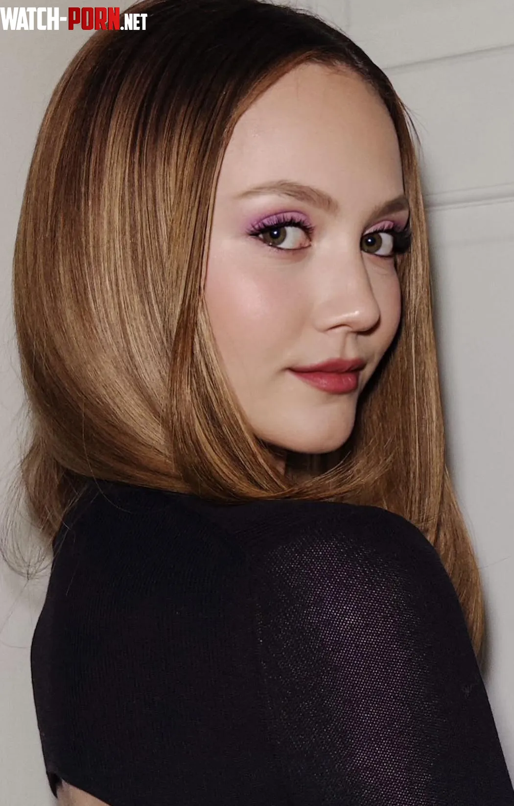 Iris Apatow by WillyNilly1997