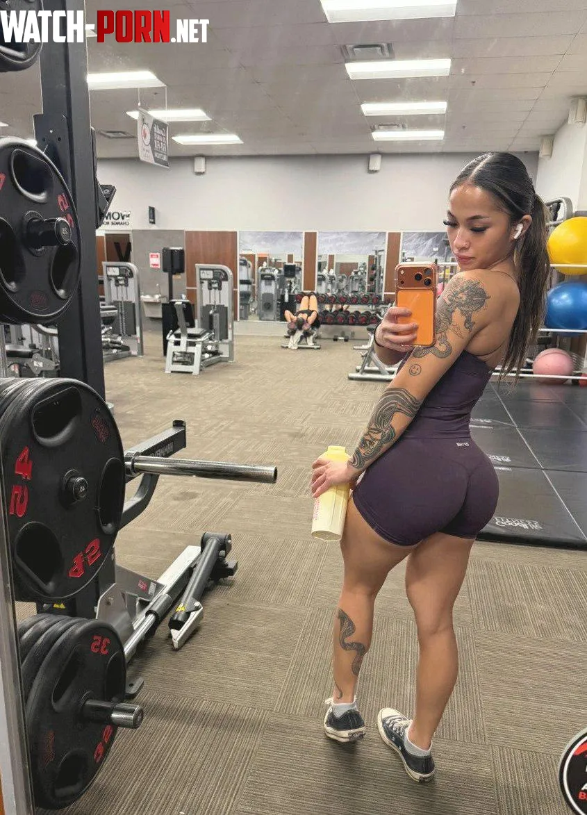 Showing off my pump by Legitimate_East_1525