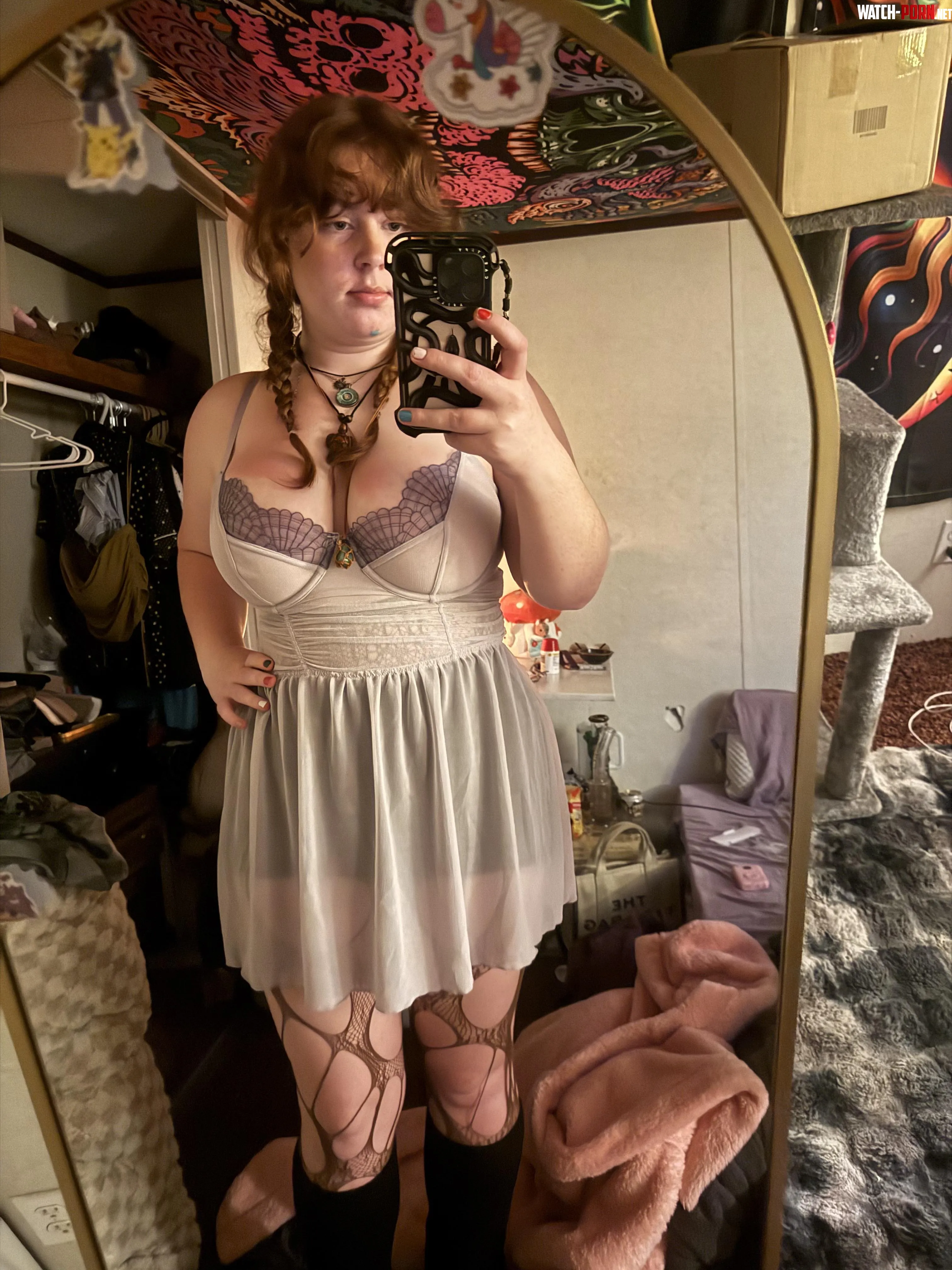 3:35am and I’m back, lonelier and extremely horny. I’m a big girl but I recognize you are hiding a true chubby in your hands daddy. by Opposite-Cat6220