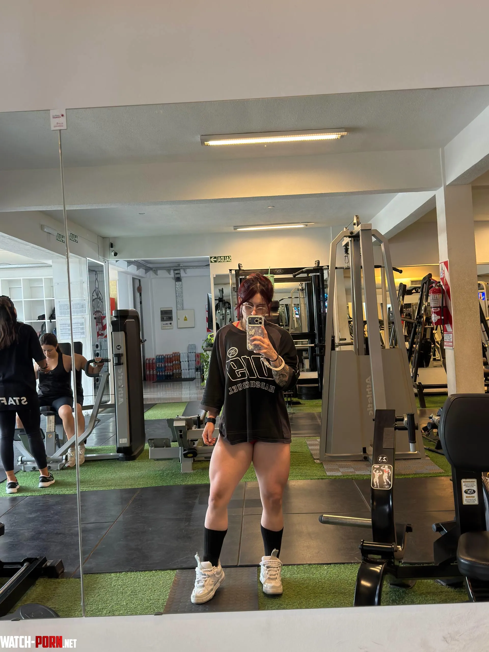 oversized shirt for leg day by drankgull