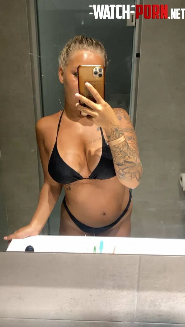 Hade inte klagat på ett redigt ligg efter denna måndag 😈 by Stunning-Force-5600