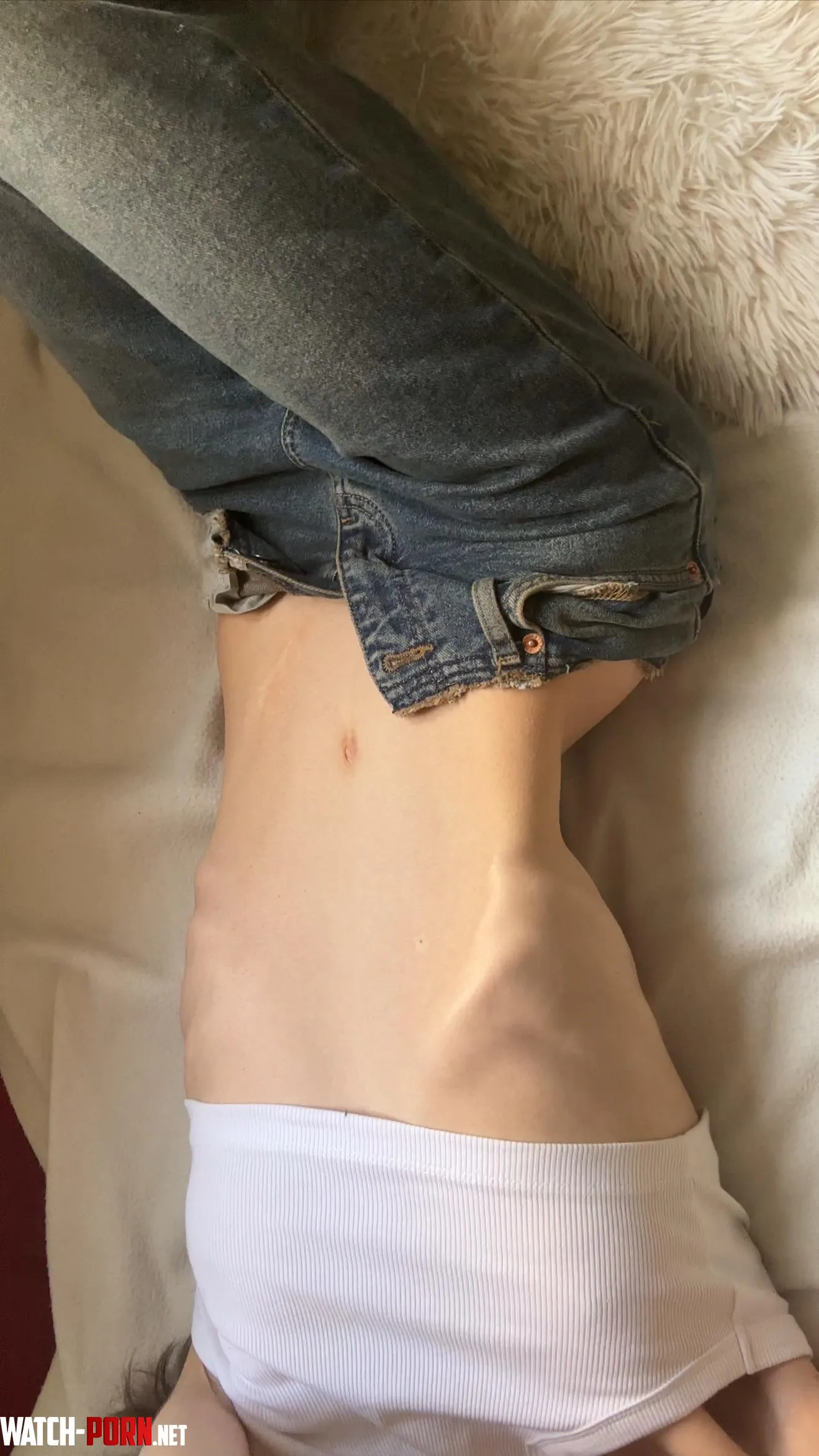 Crop top and low waist jeans is my fav combo by ClaraNekoo