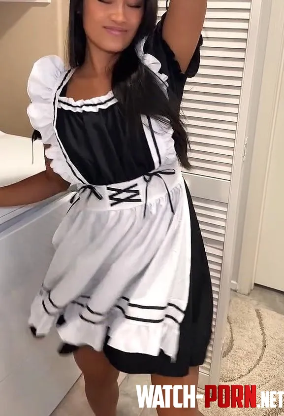 Asian maid wants your attention right now! by sunshinemaidxo