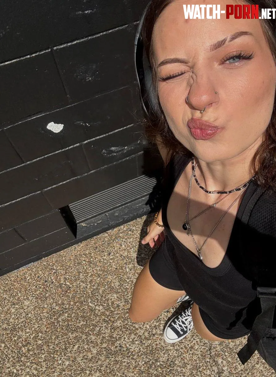 fix this face please by mochacaramela