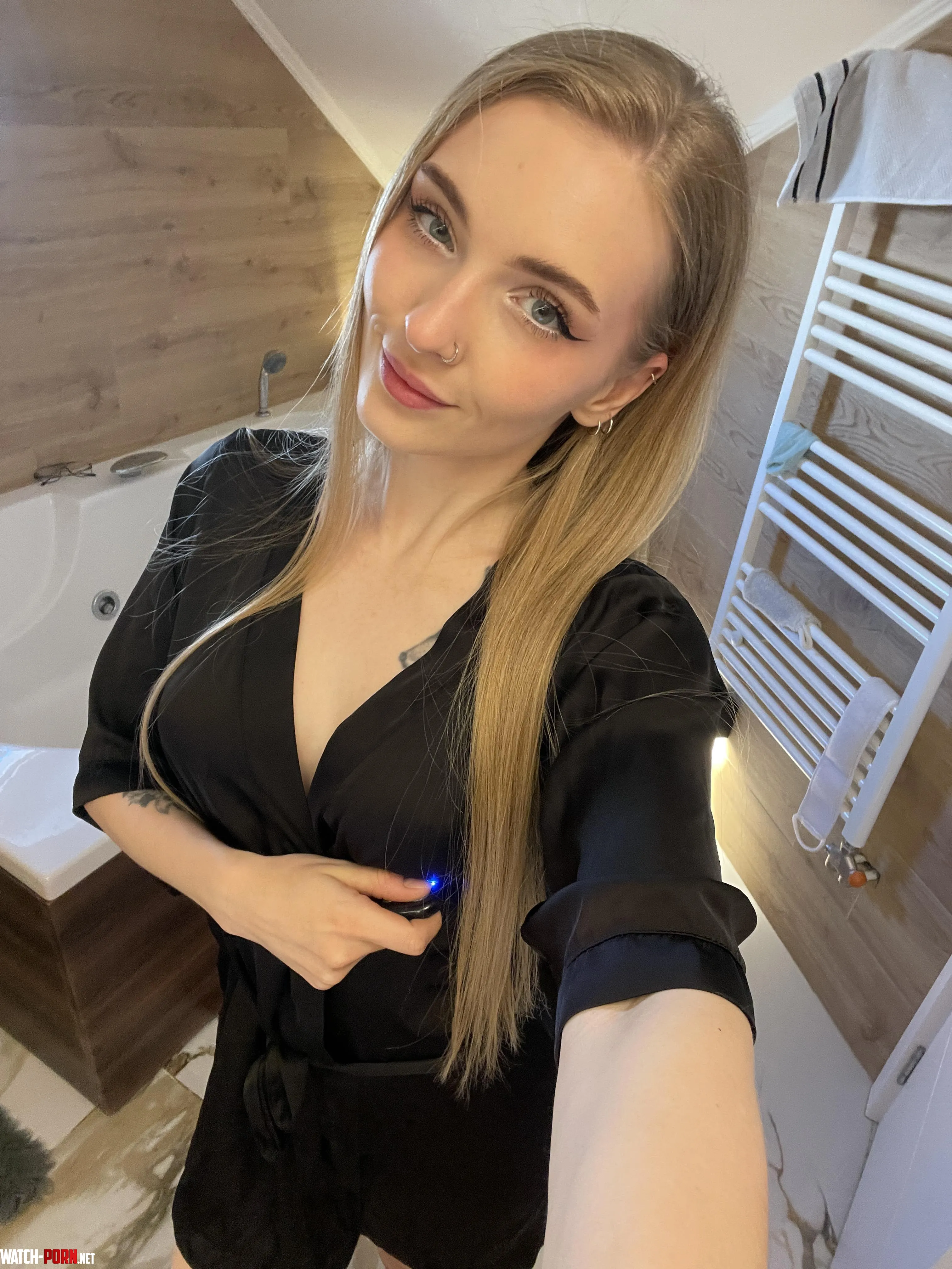 lost in my own little world by honestcharmbabe