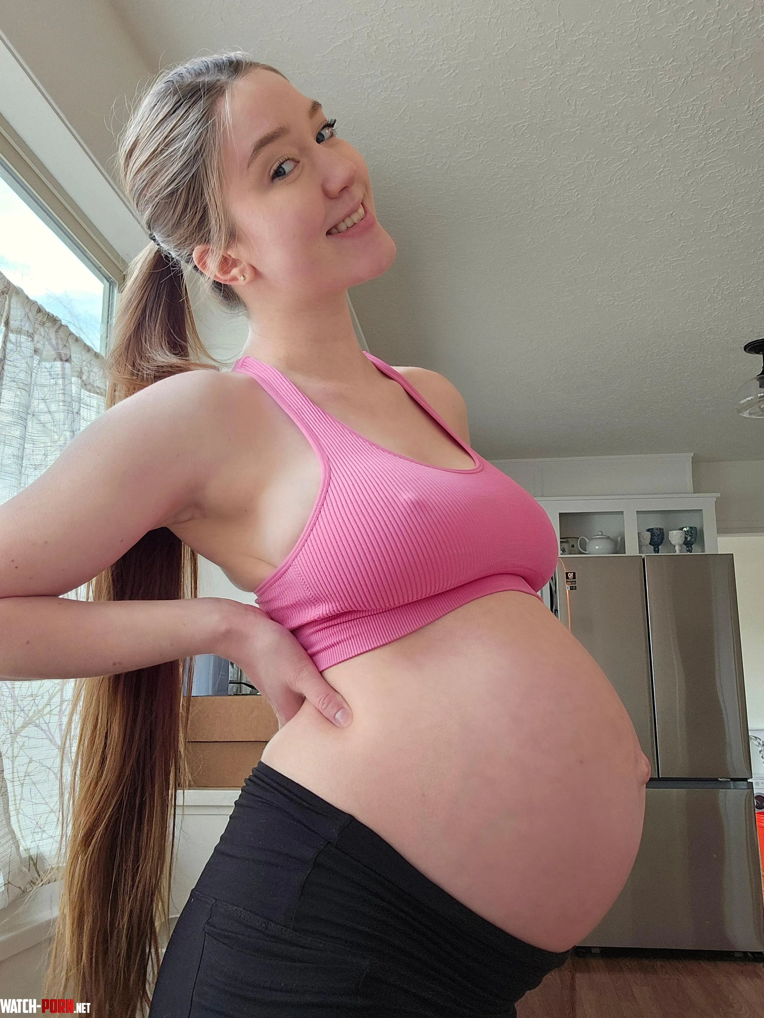 Hoping to brighten your day a bit (38 weeks pregnant) by jade_love_12345