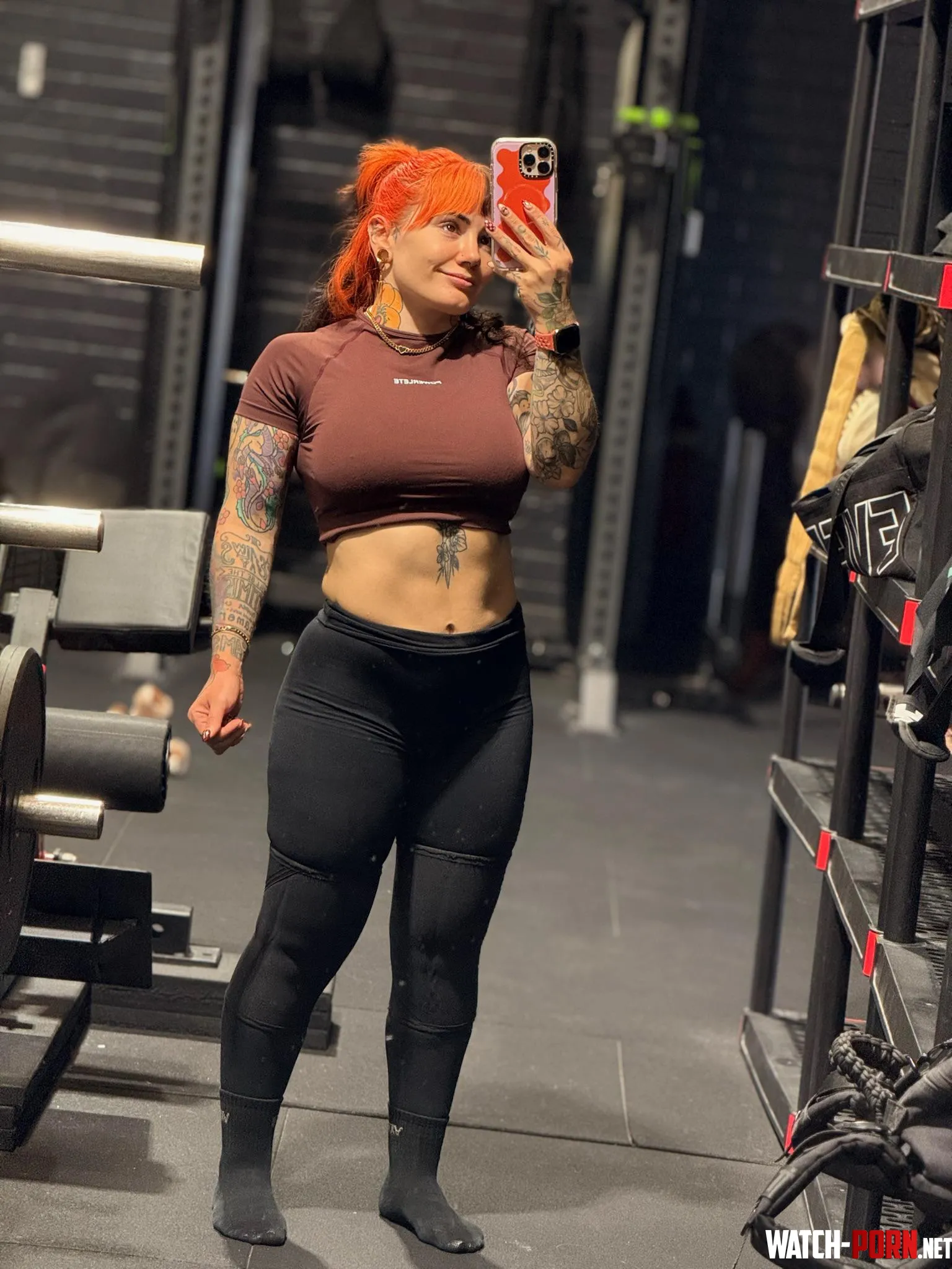 Do you push harder alone or with a gym buddy? by power_midget