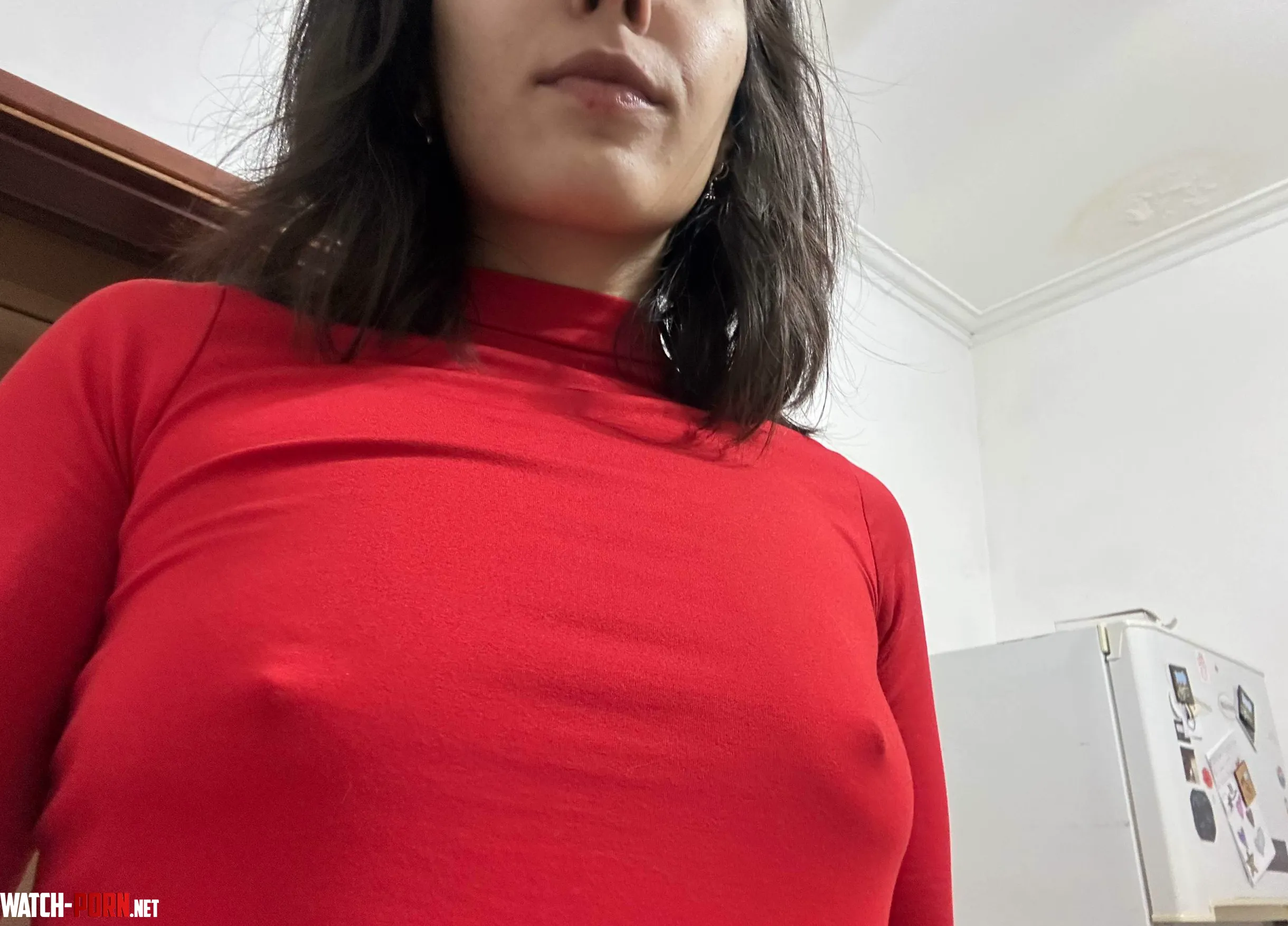 Tight shirt, no regrets by WeirdTati