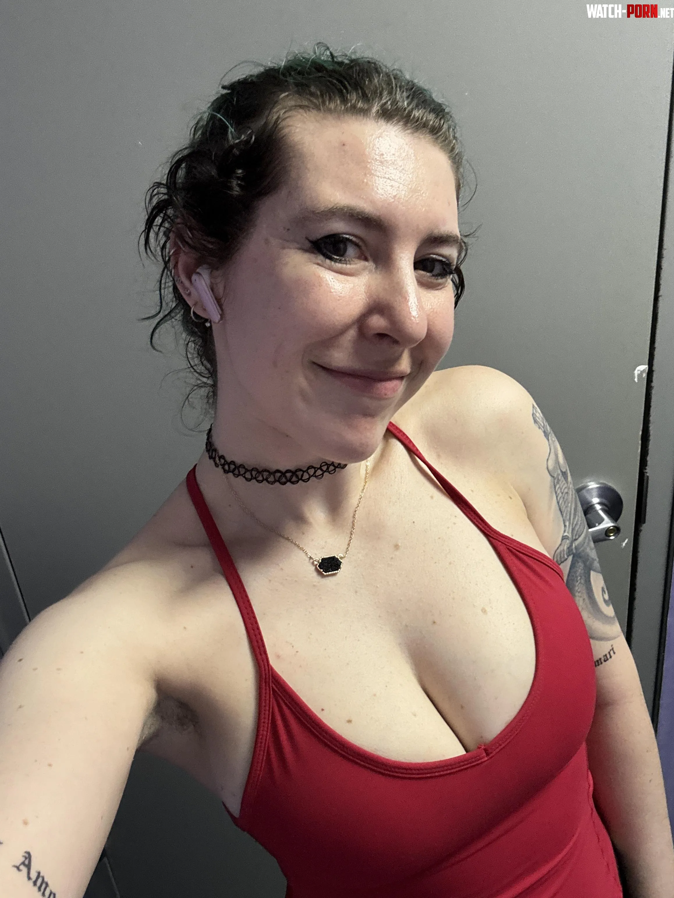 Red hot by sirenskiss3