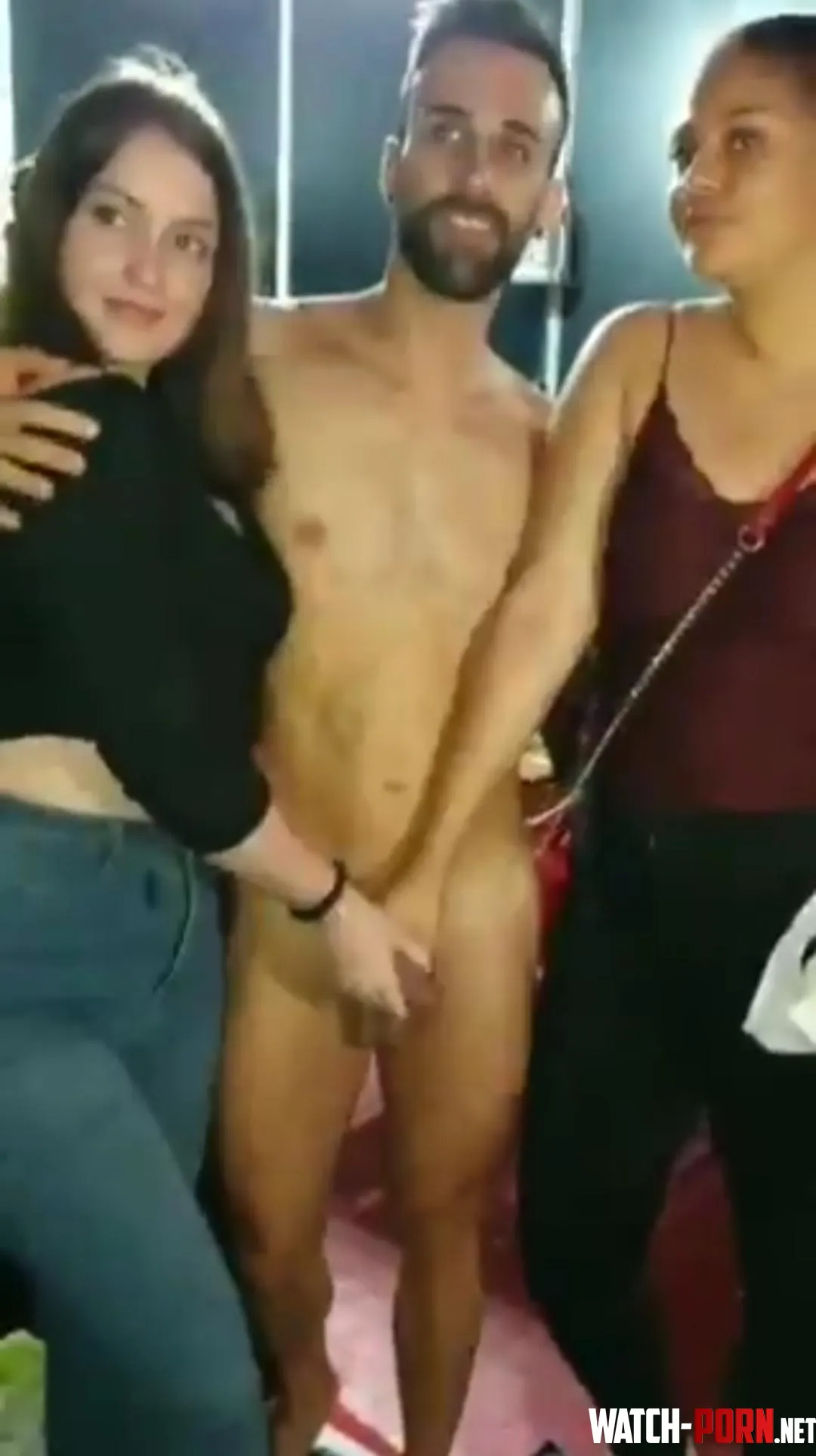 cfnm by Hitagi_03008