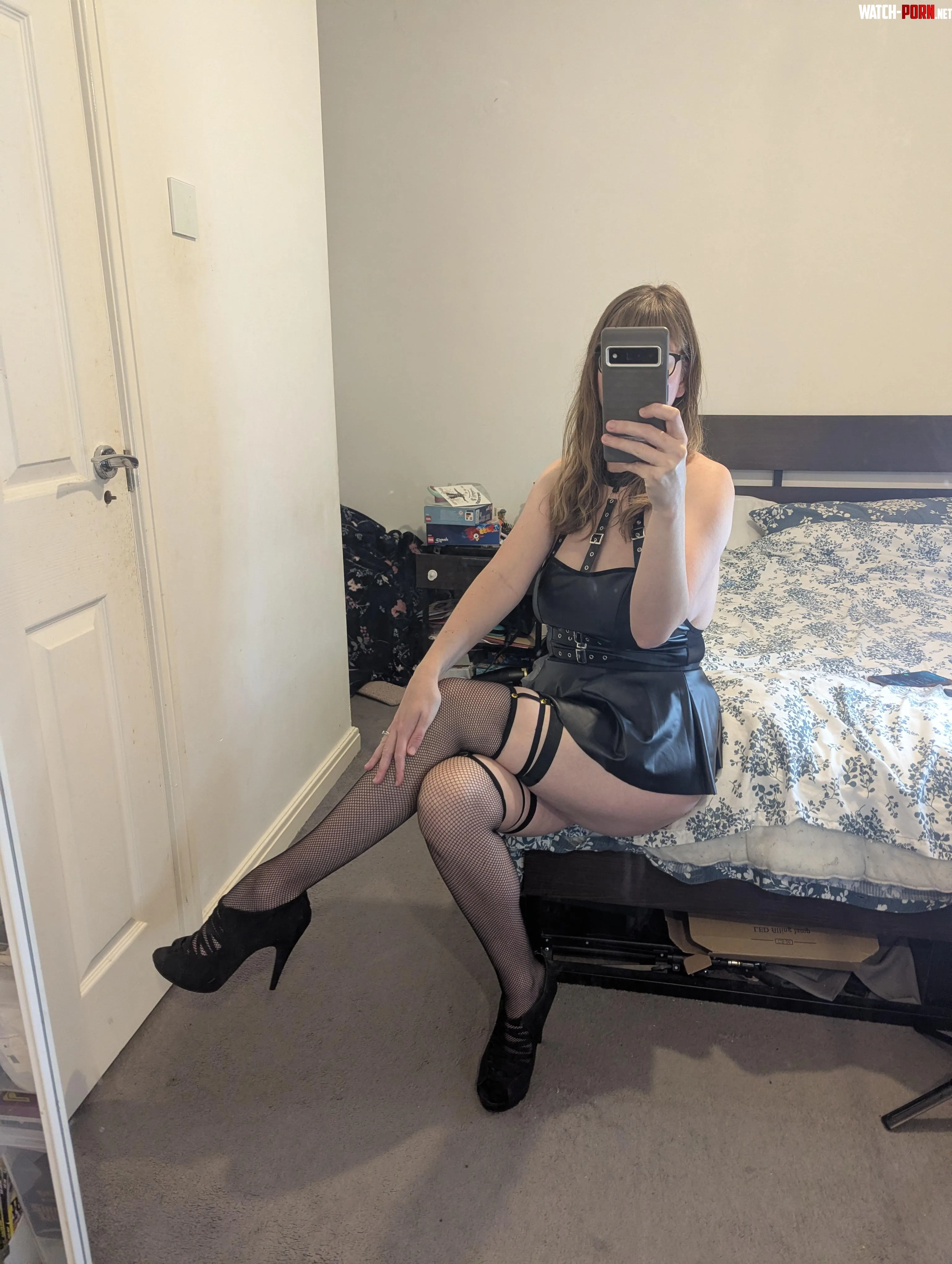 Long legs and a short dress just go together by wrestlewithtasha