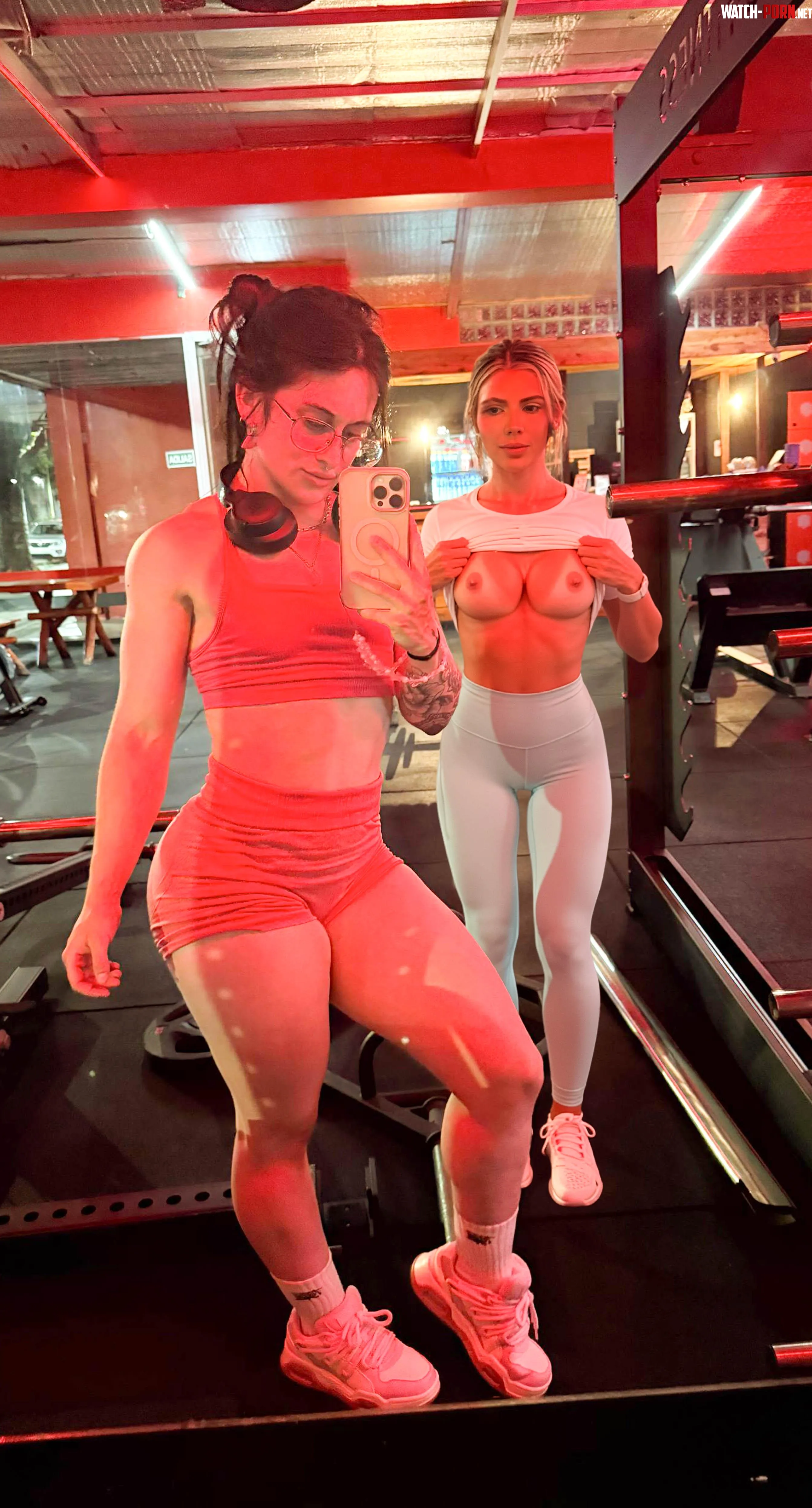 Ordered double fbb pounding? 🔥 by chezypretty