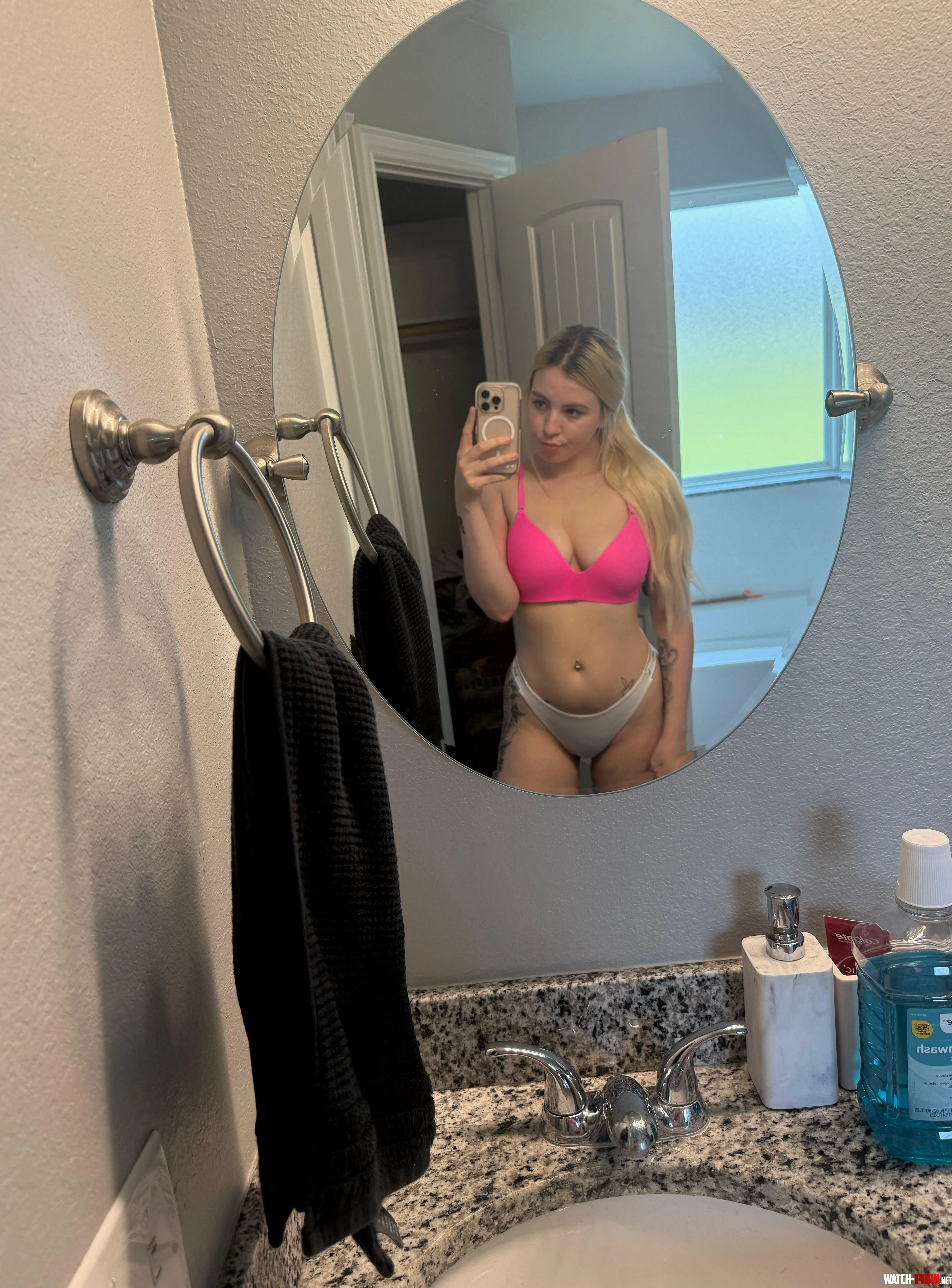 show me your love by Sexygiiirl69