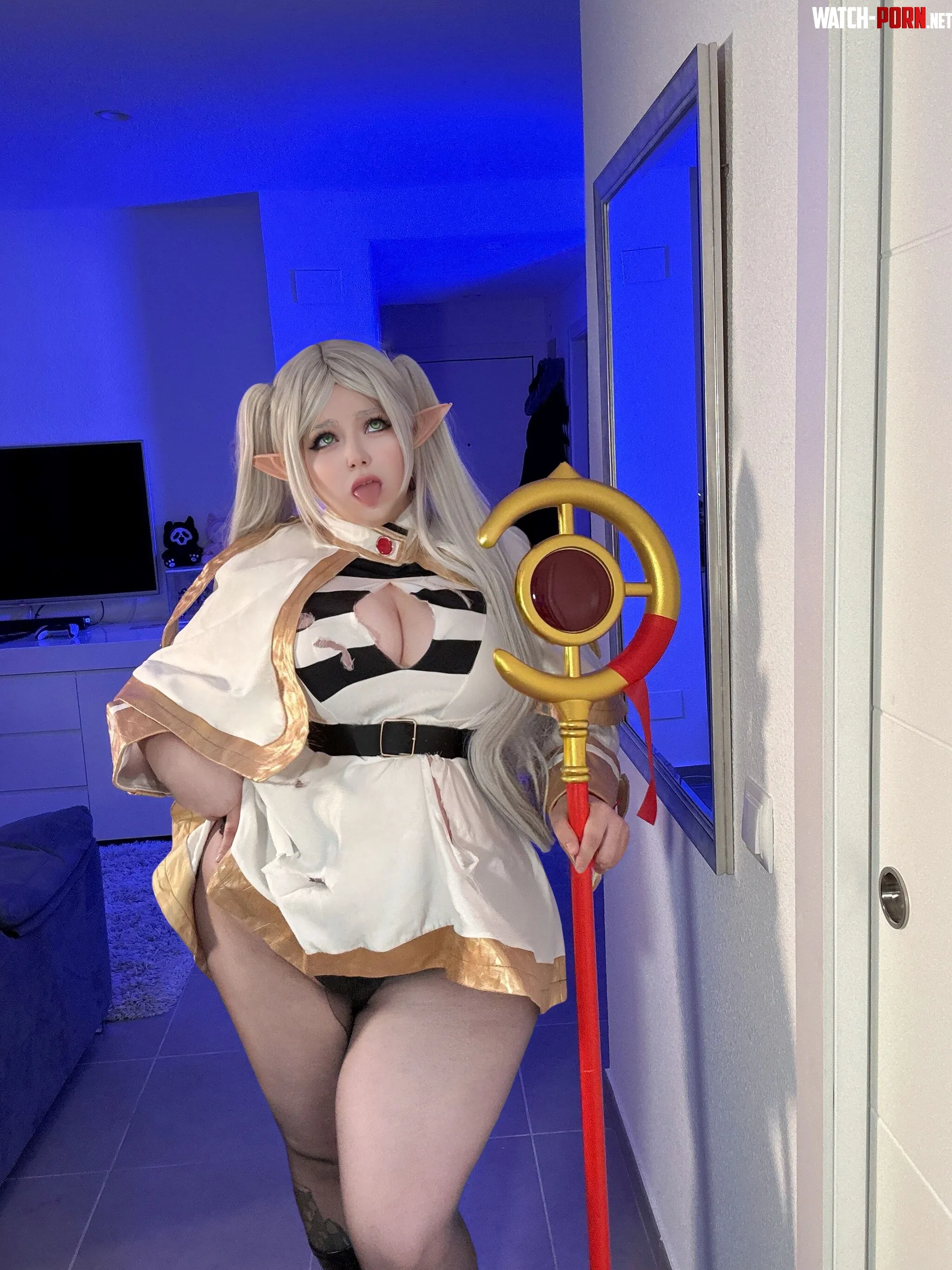 Frieren by me (Kuroitsne) by Kurokitsunexcos