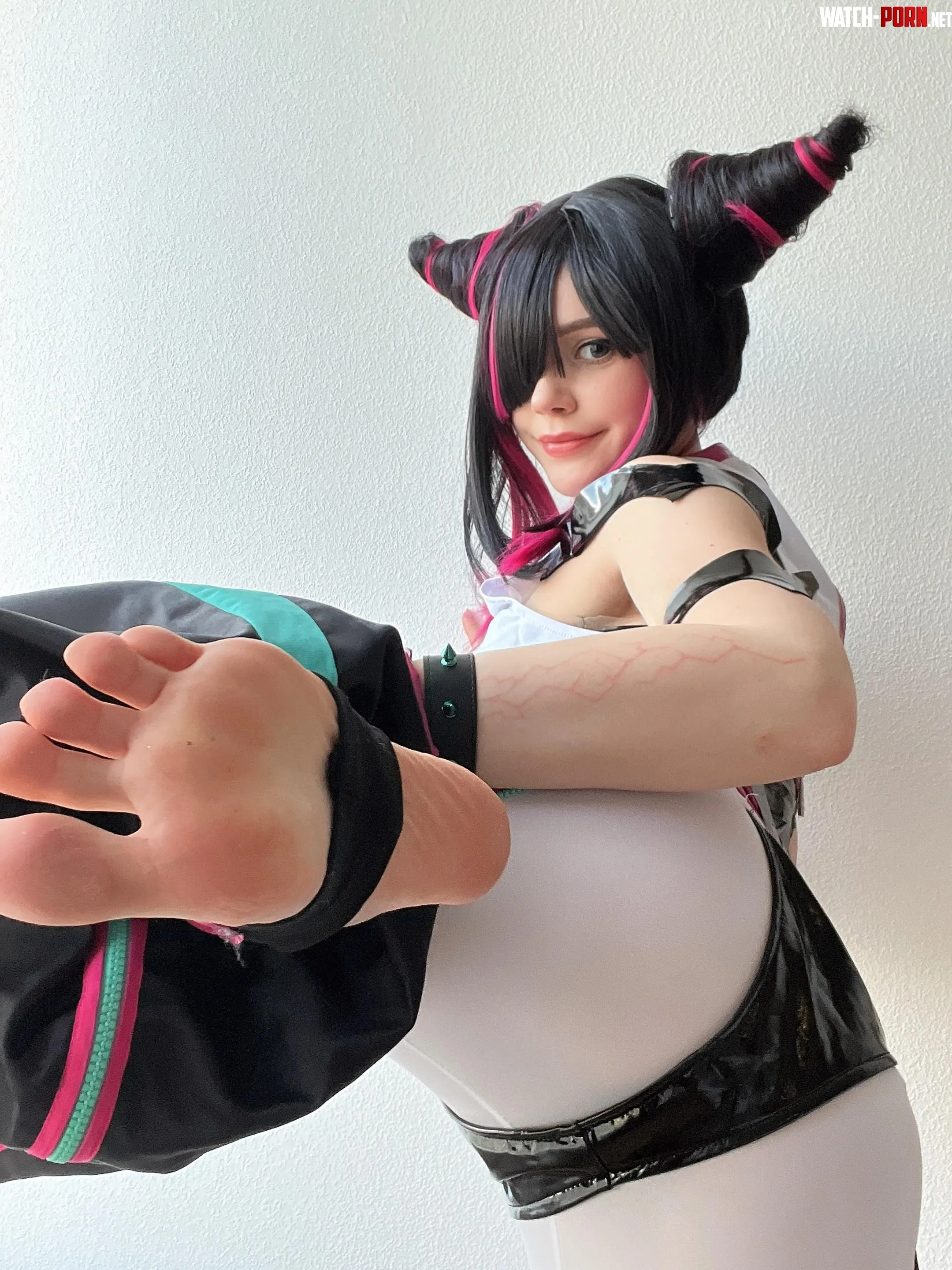 Juri Han from [Street Fighter] by (Tornado) by slow_conversion