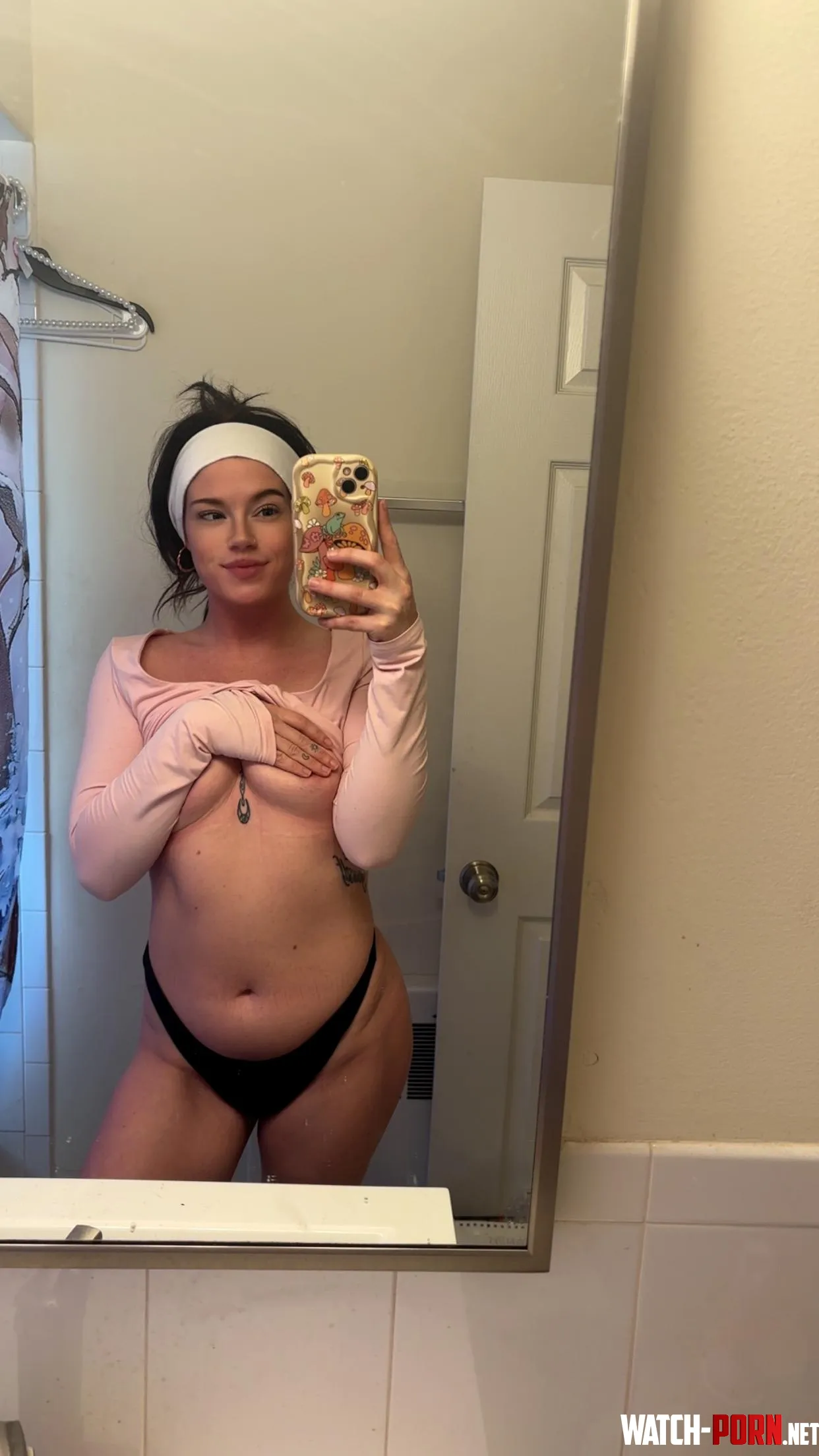 A braless kind of day by Low_Preference2952