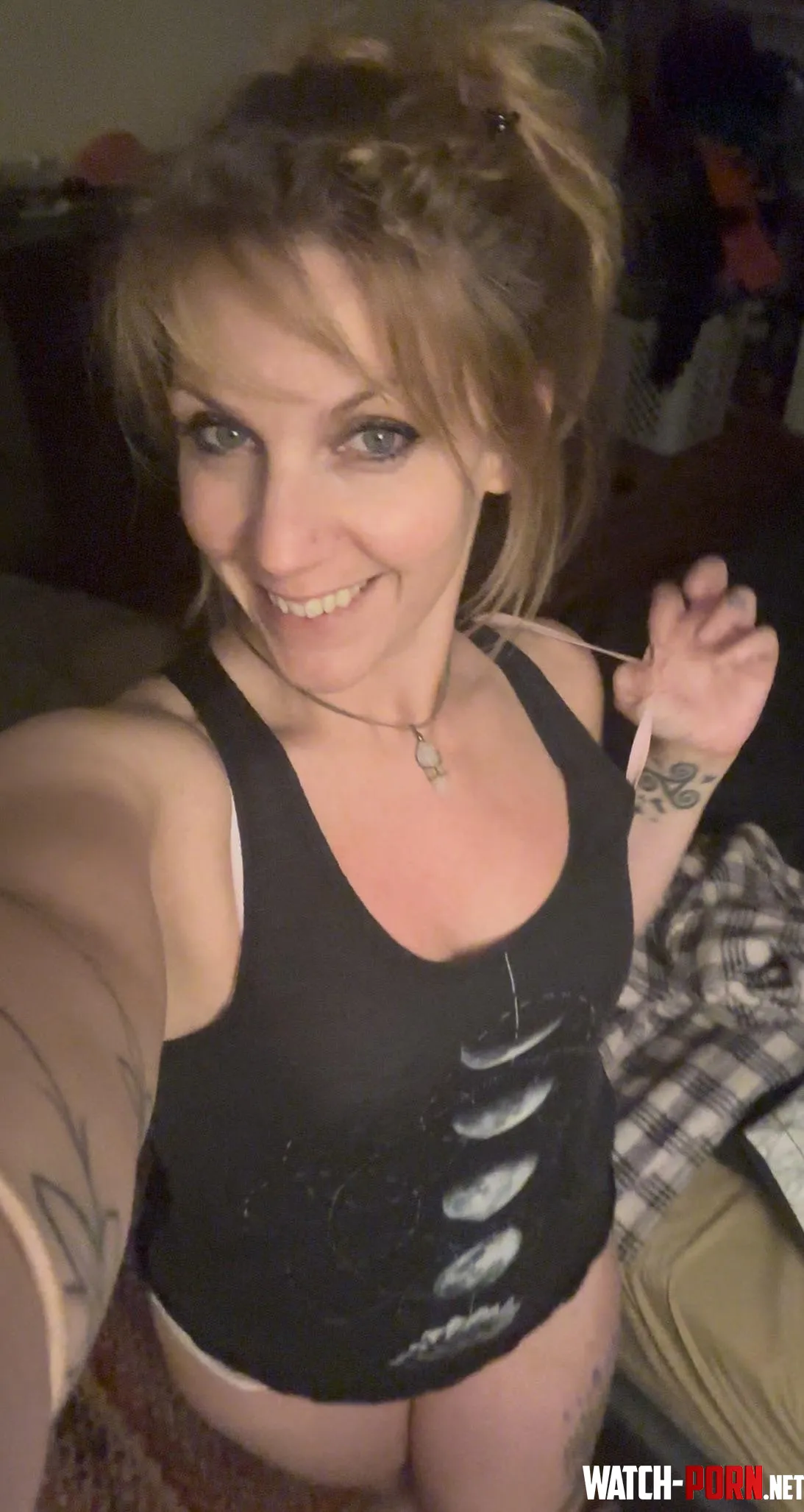 Undress me slowly by NoraVines