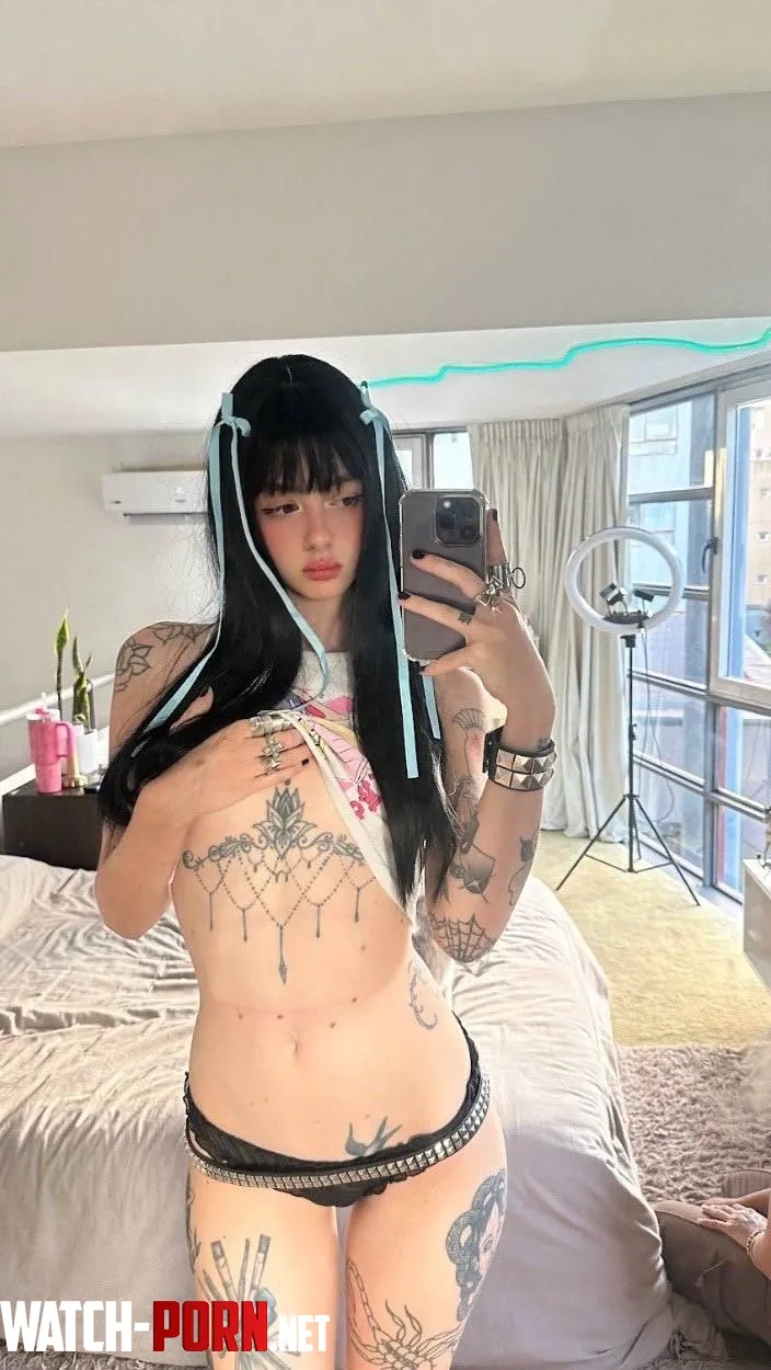 I8F4AA In a mood and can’t host, any locals? reply on lnssta: .lunaoryna'. by Immediate_Bee_6472