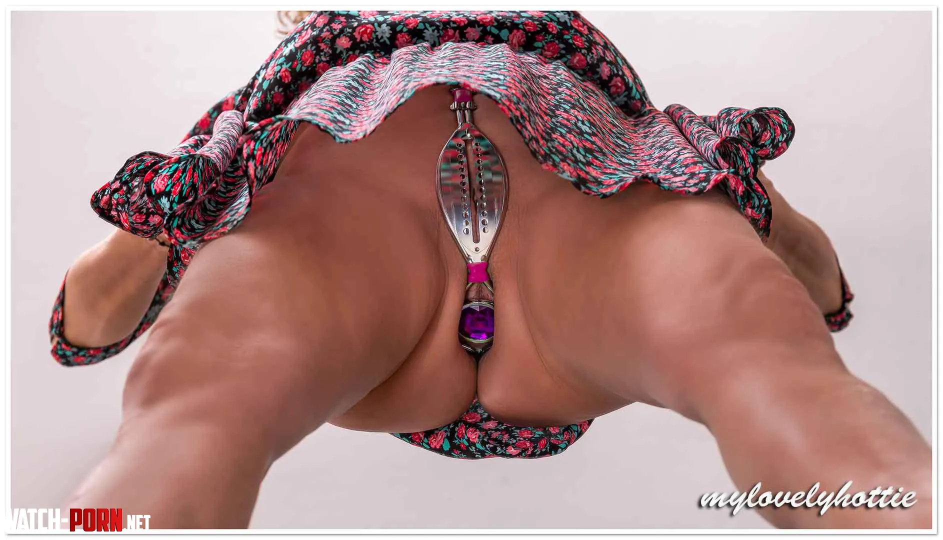 Going out in town safely by mylovelyhottie