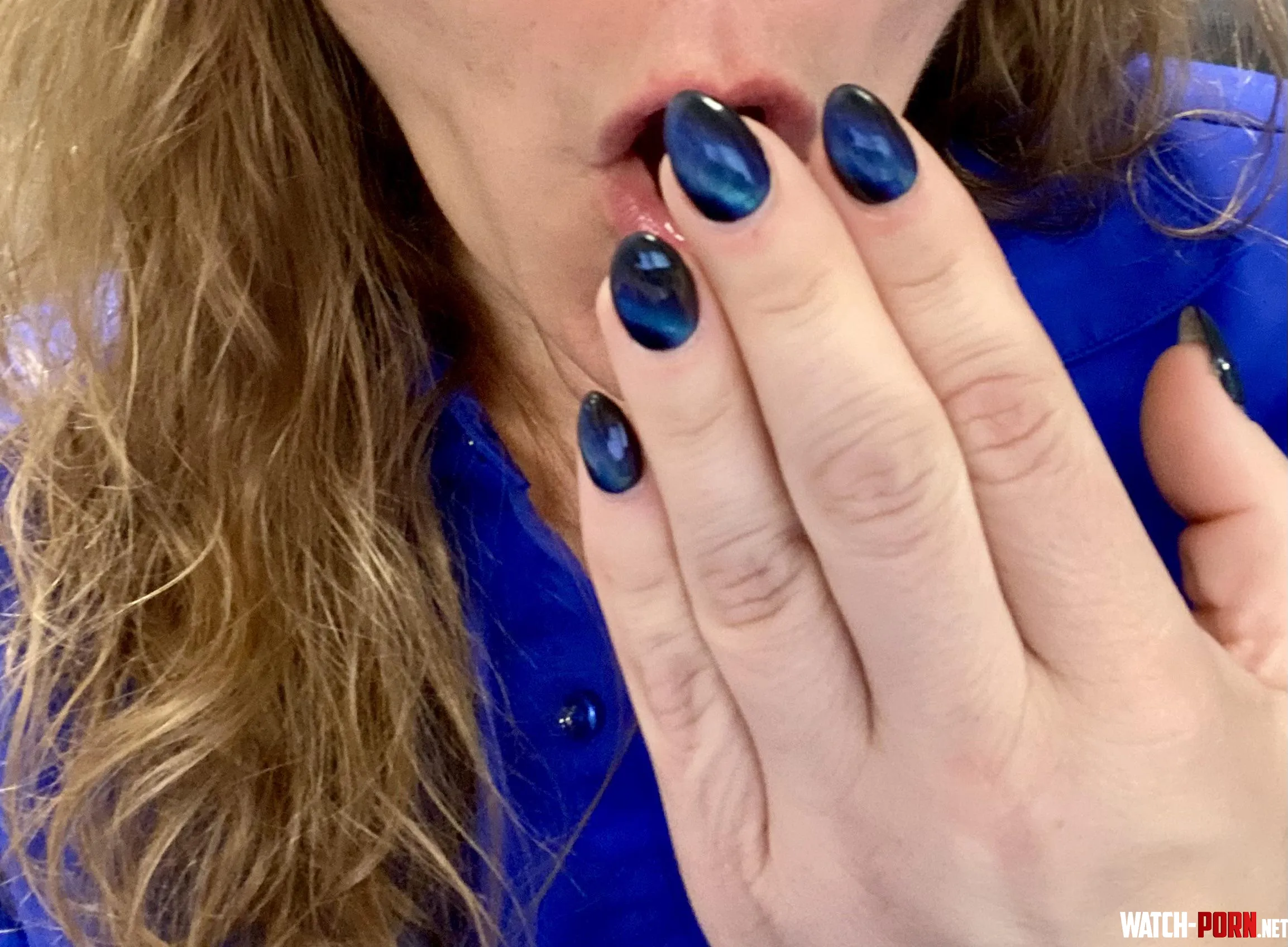 I’m pleasantly surprised by many things in life. These nails tho… 🔥 by ResmayVWaters