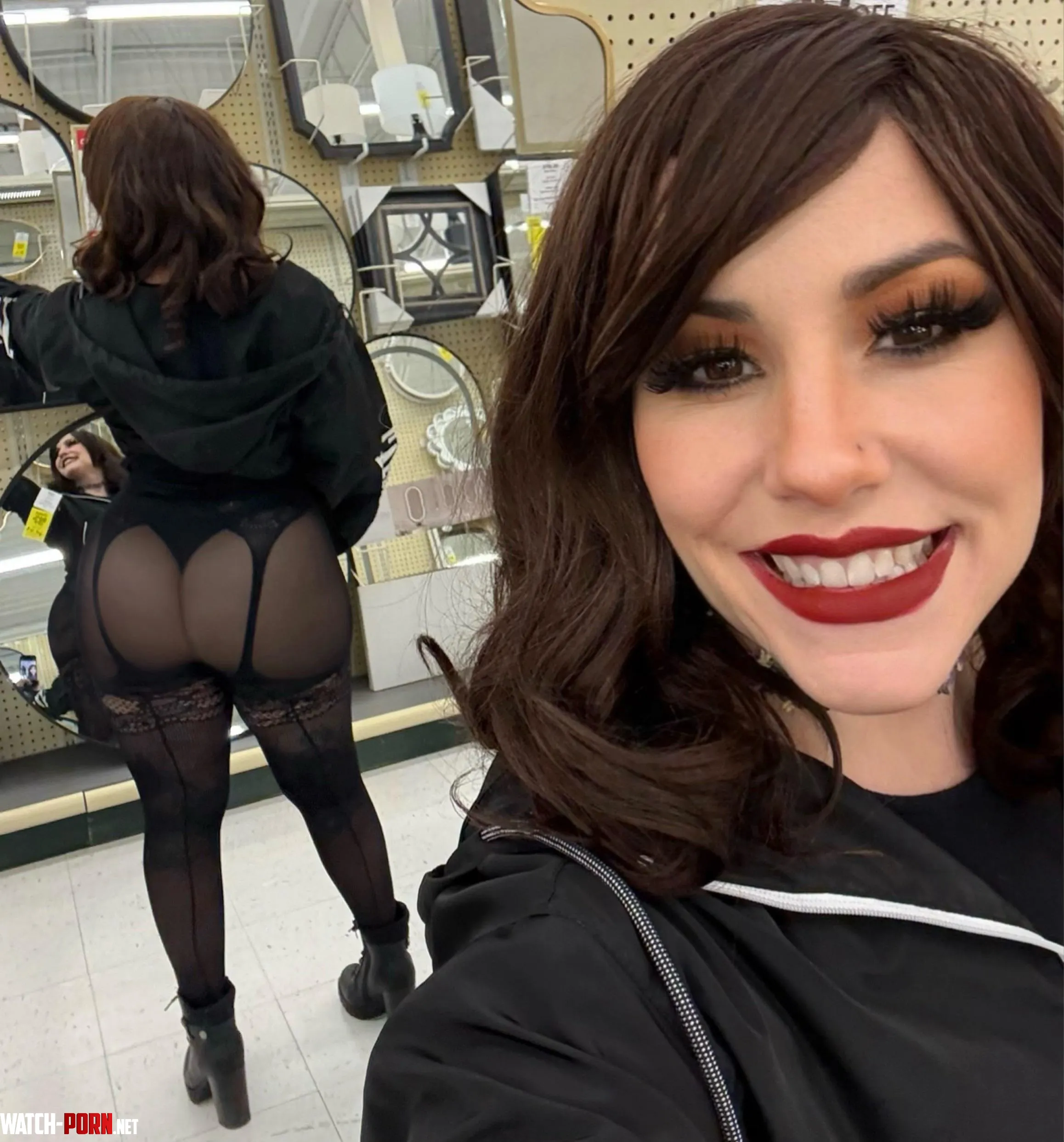 The mirror gives you the pantyhose view! by MidnightPawg28