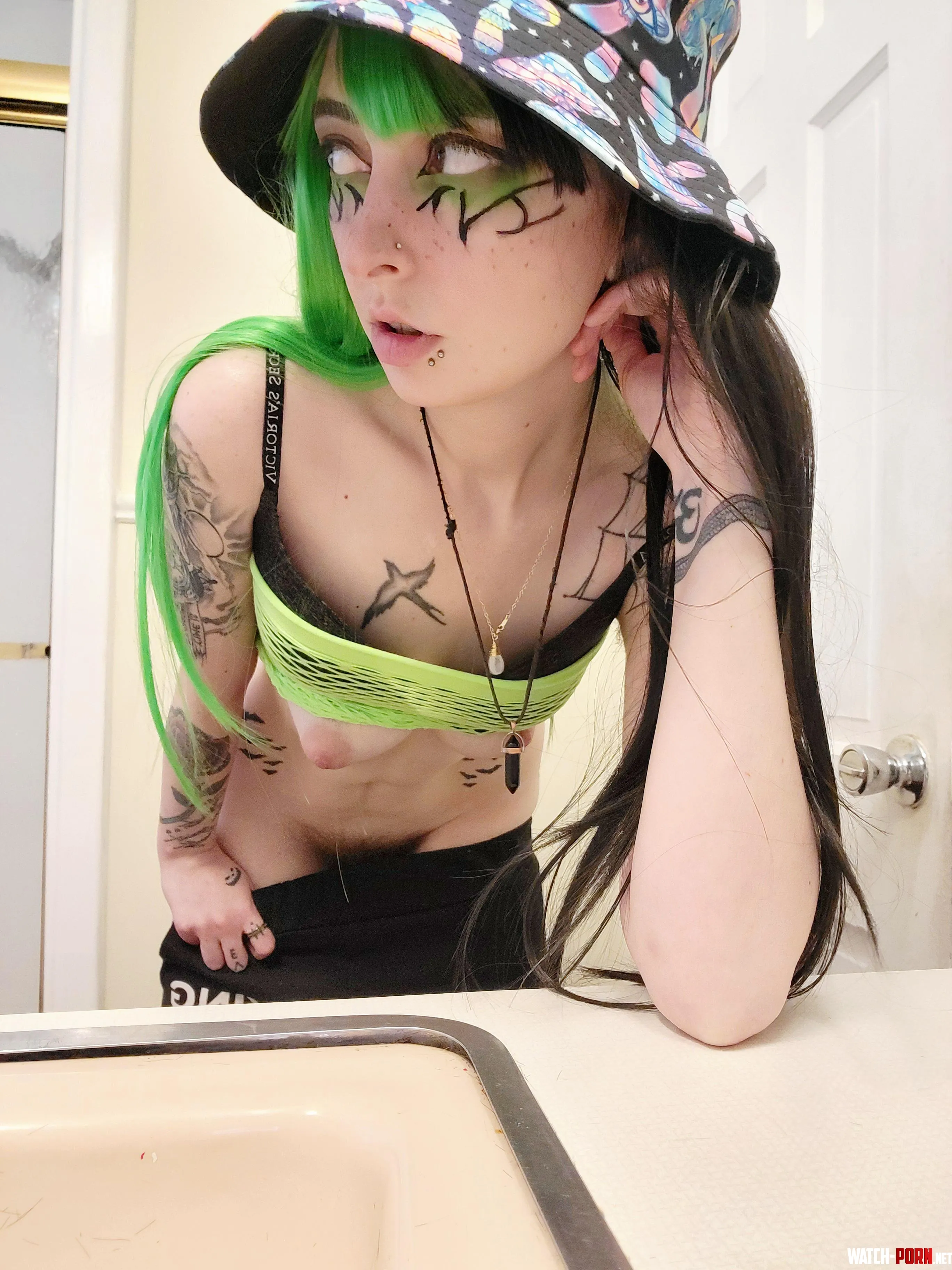 Oh .. I didn't notice by xdream_scapex