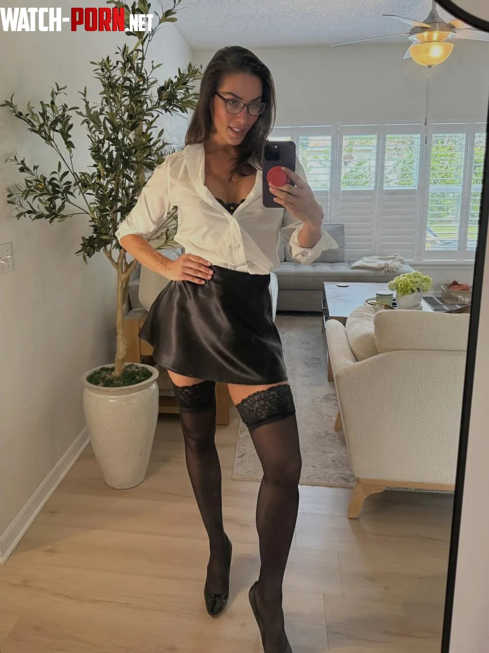 Looking good at my secretary outfit by hot_fernanda
