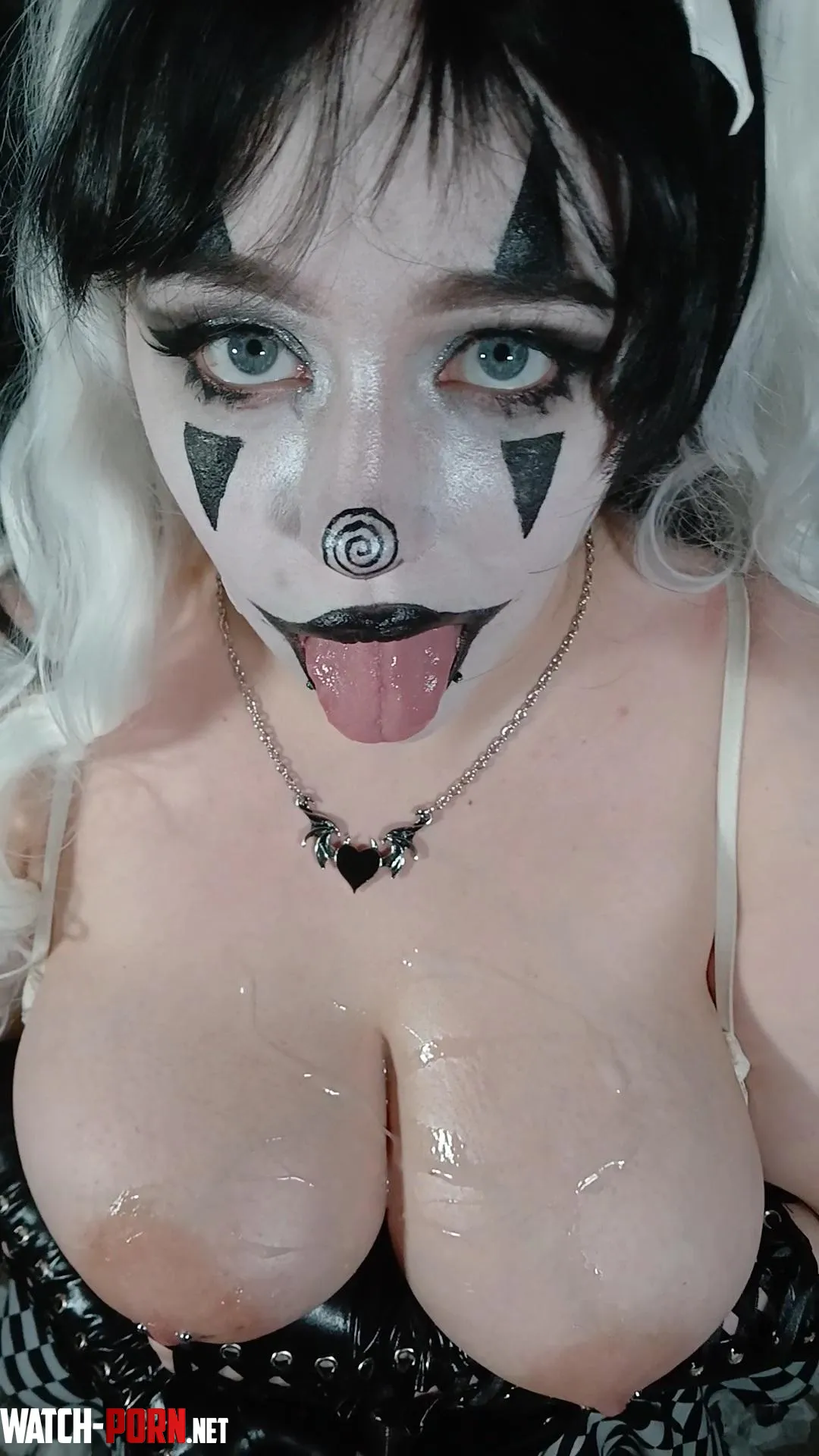 Hehe I got messy 😘 by lilithcrossbones