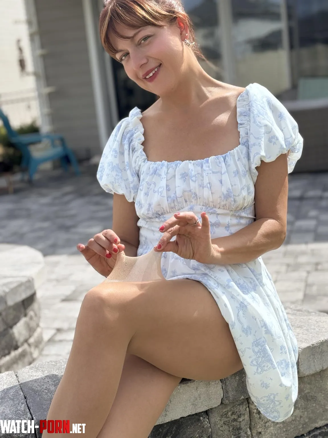 Pantyhose make me feel like a Princess ✨ by nylonskitten